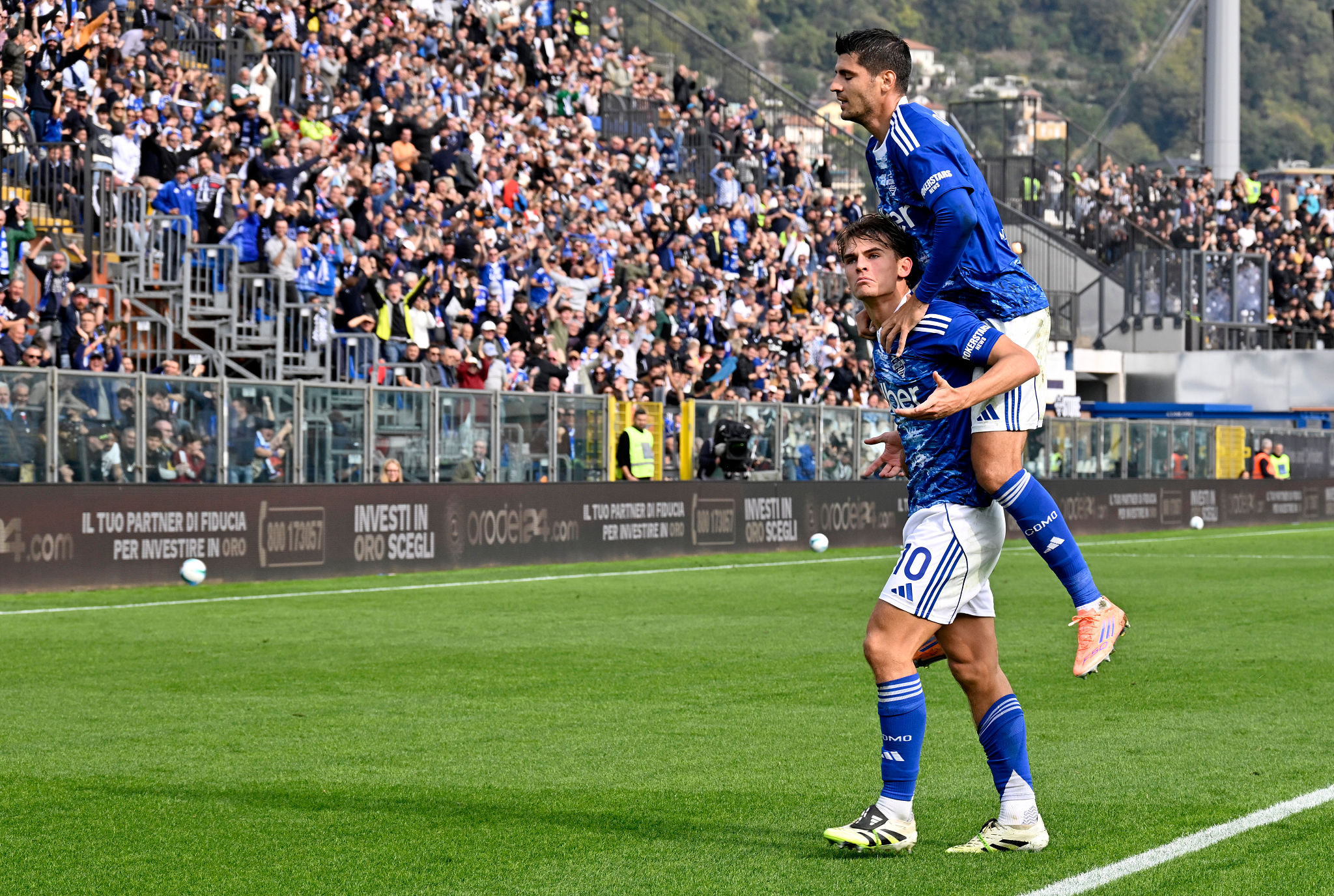 Spesa record, rendimento opposto: Juventus e Como a confronto