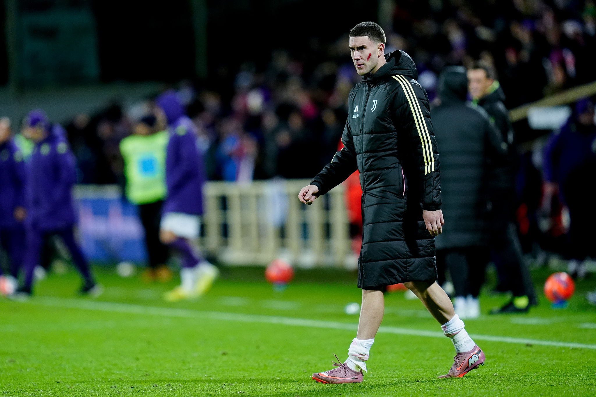 Dubbio Vlahovic per la Juventus: chi guiderà l’attacco contro il Cagliari?