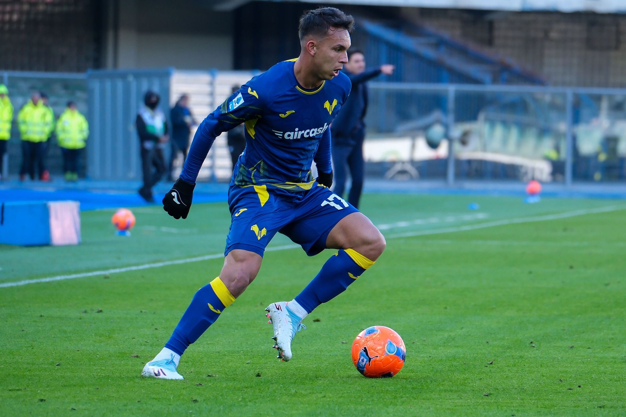 Napoli, con la Juve c’è già Giovane: panchina allo Stadium?