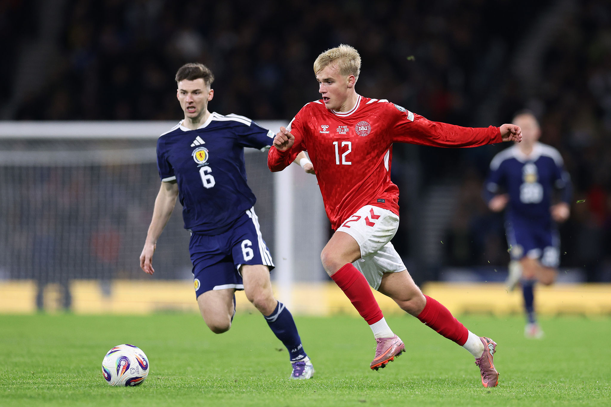 Real Madrid pronto all’offerta per Froholdt: anche la Juventus sul talento danese