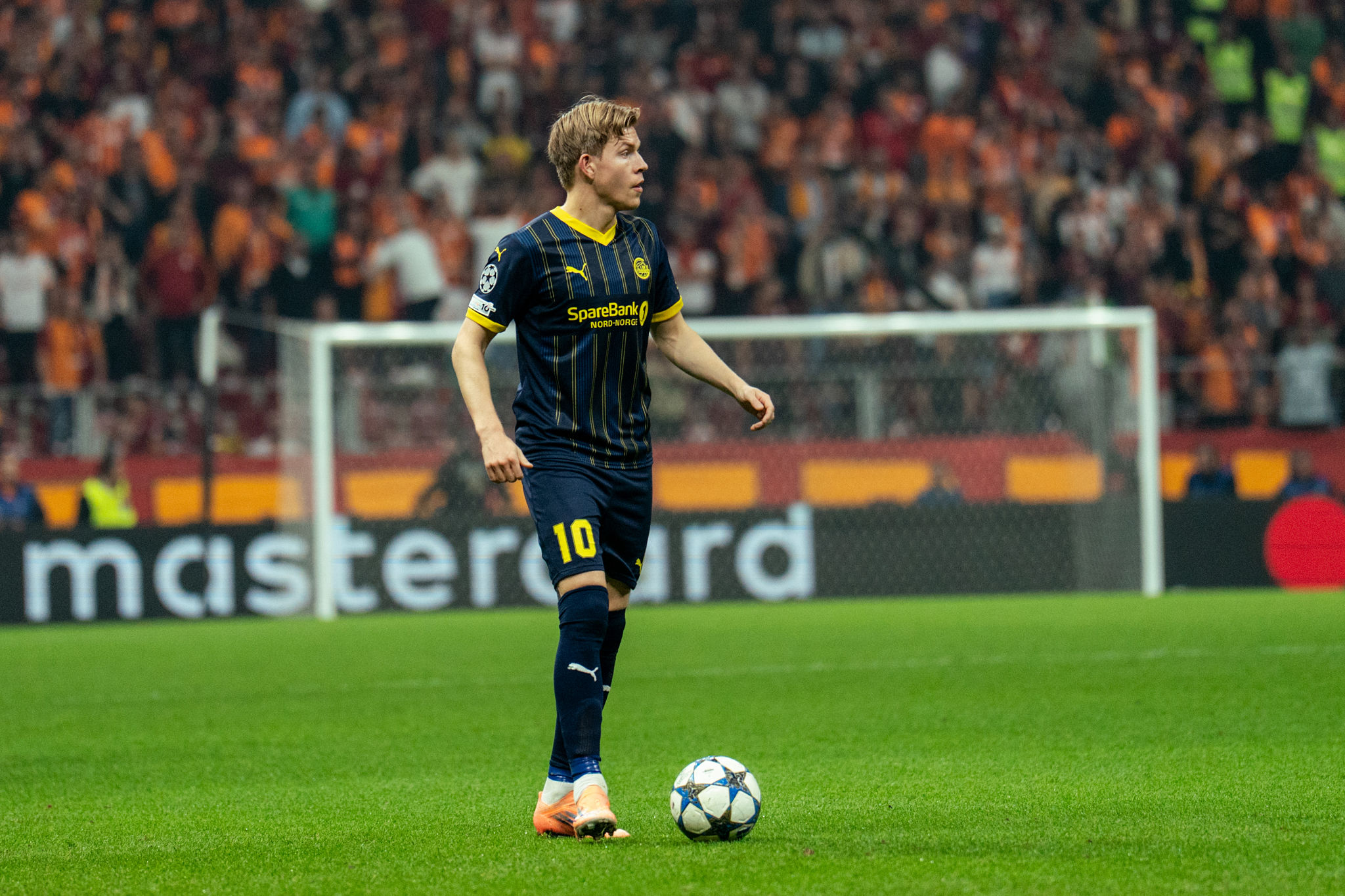 Hauge, da promessa mancata nel Milan a pericolo per la Juve in Champions