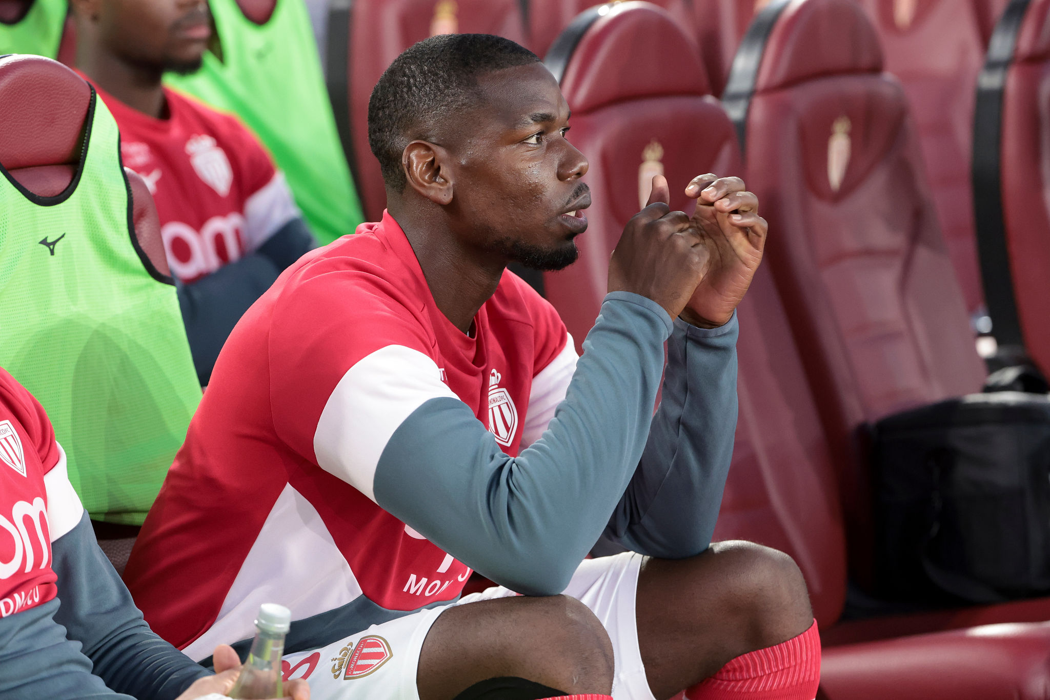 Pogba, la nuova vita a Monaco: il discorso da leader ai tifosi dopo la vittoria con il Psg