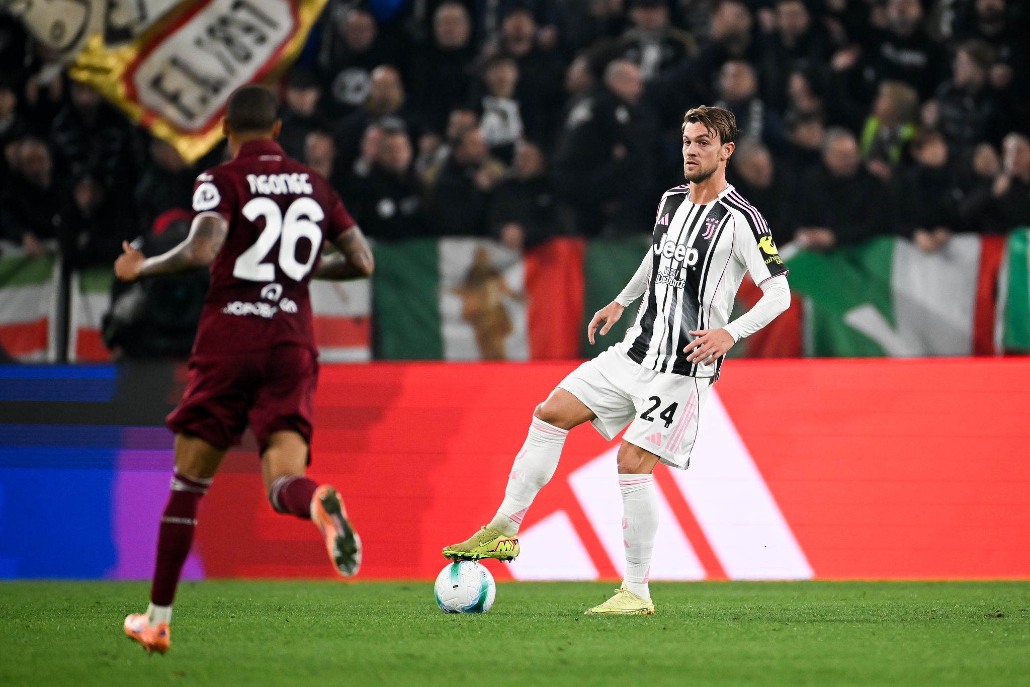 Stop per Rugani: il difensore si ferma un mese per una lesione al soleo