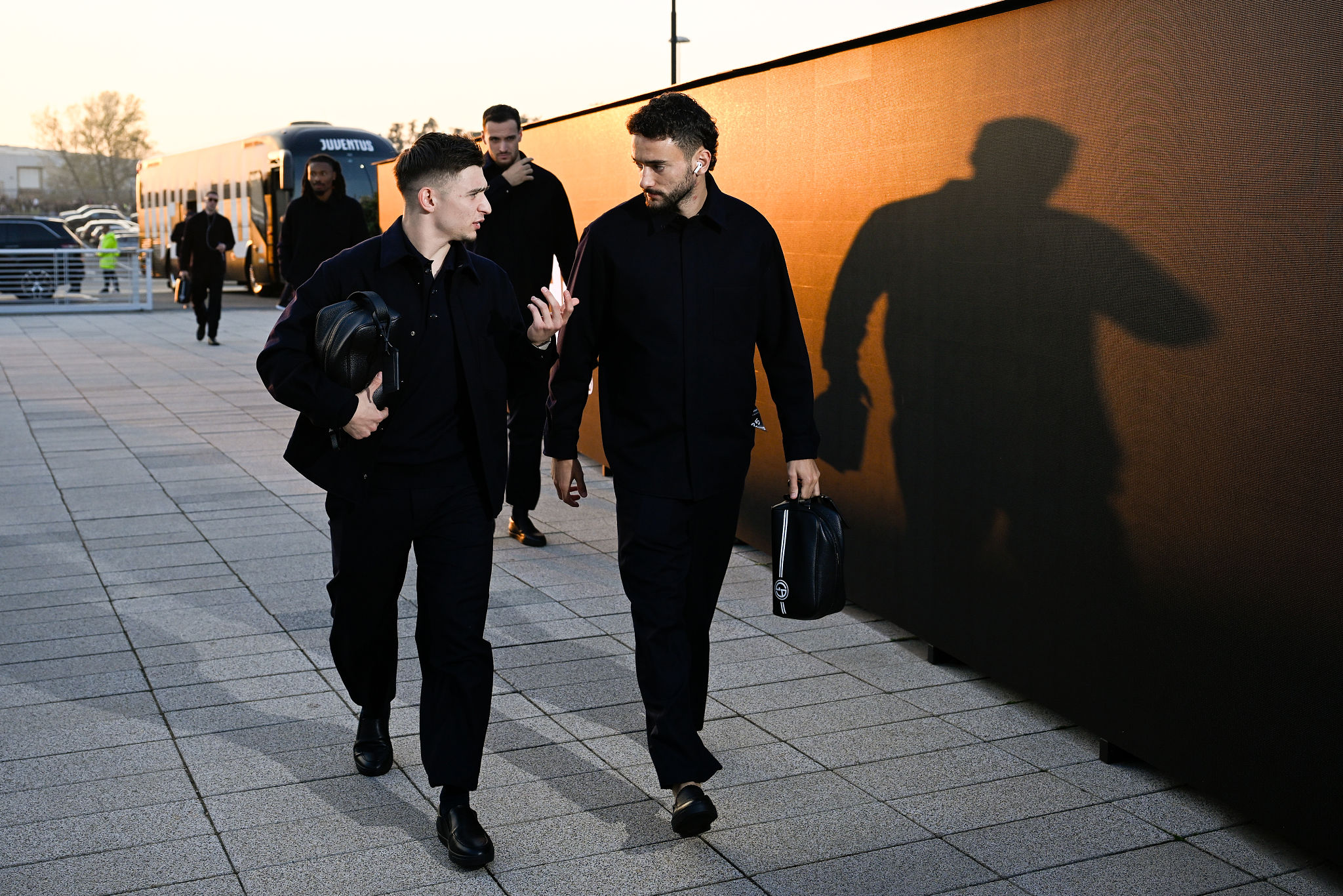 Fascia destra, la Juventus cambia a gennaio: un addio e due obiettivi nel mirino