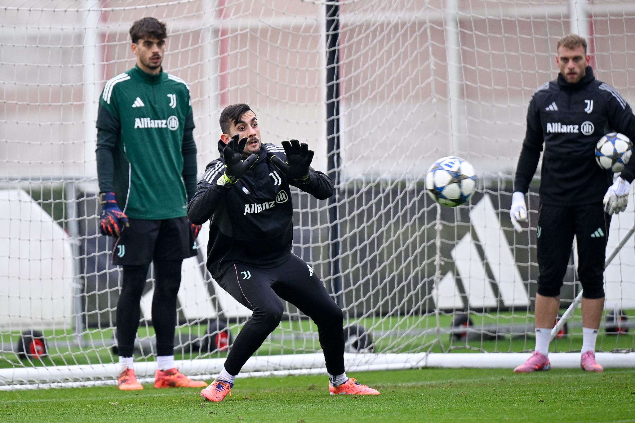 Perin e la Juventus: il futuro è in bilico. Il portiere vorrebbe cambiare aria