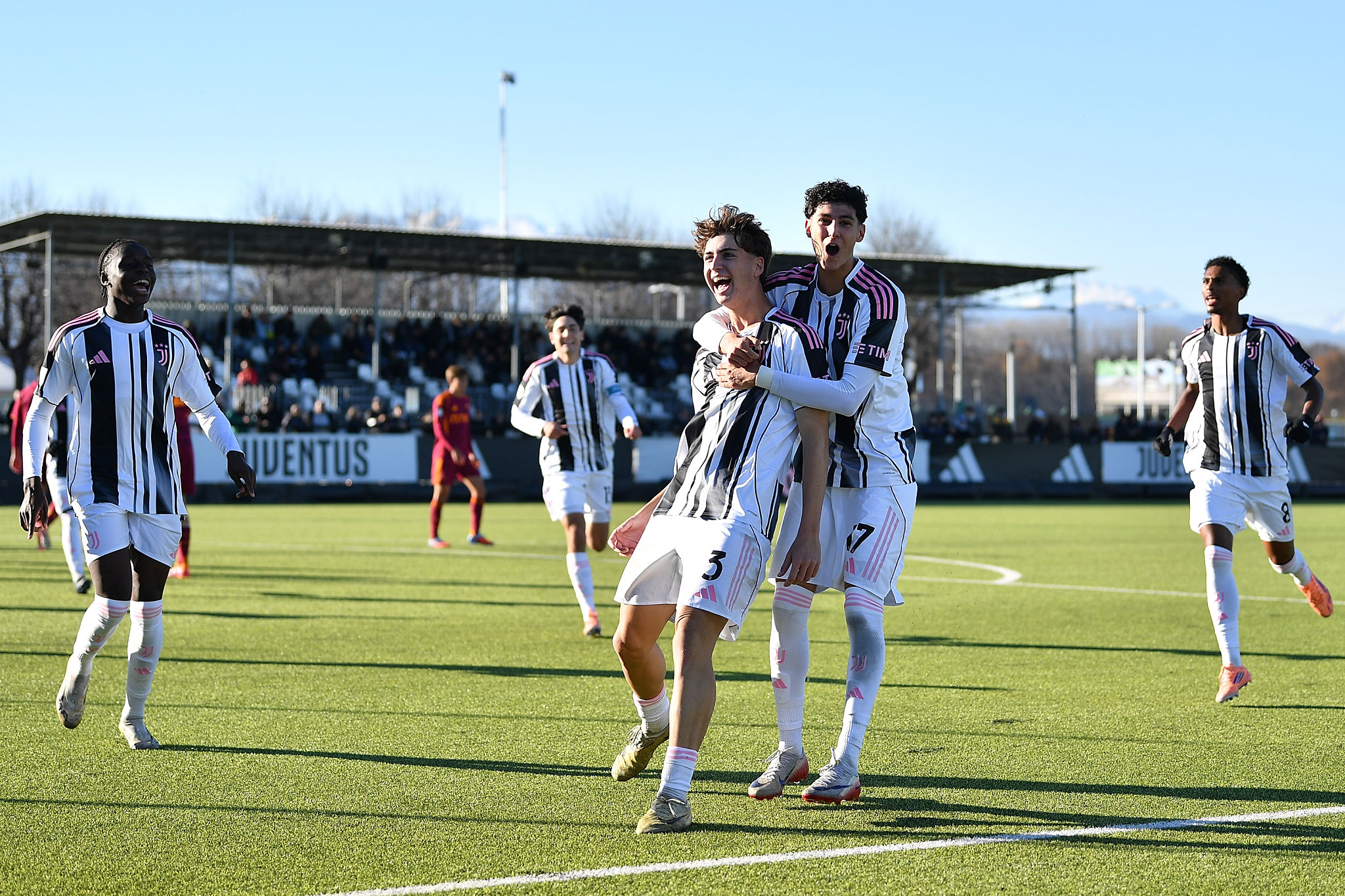 Padoin elogia la maturità della sua Primavera: un pareggio che dà fiducia in vista del derby