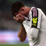 Vlahovic verso l'addio alla Juventus: tre club seguono il serbo