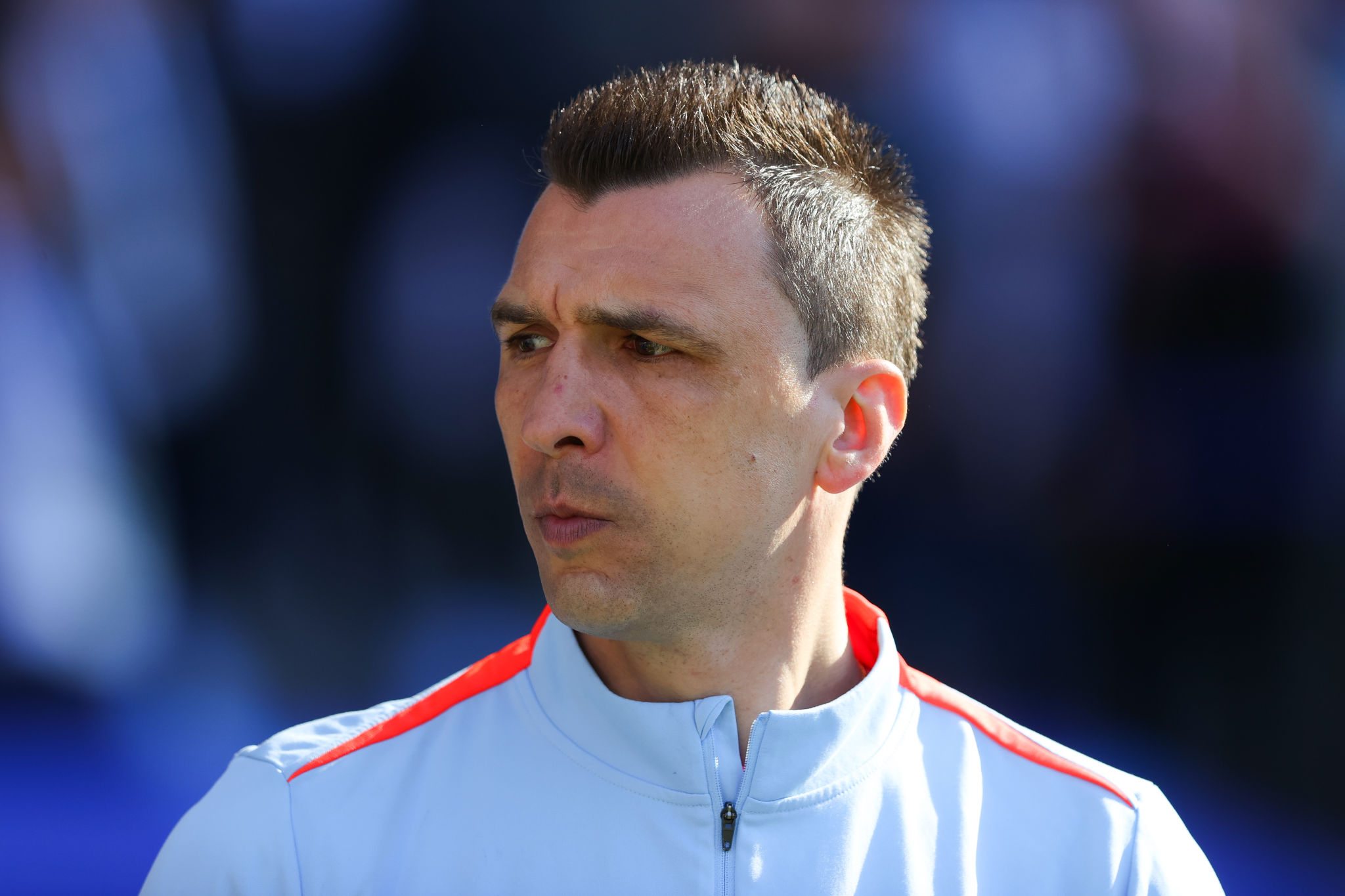 Mandzukic, ovazione da urlo dei tifosi della Juventus: giro sotto la curva a ridosso del calcio d’inizio