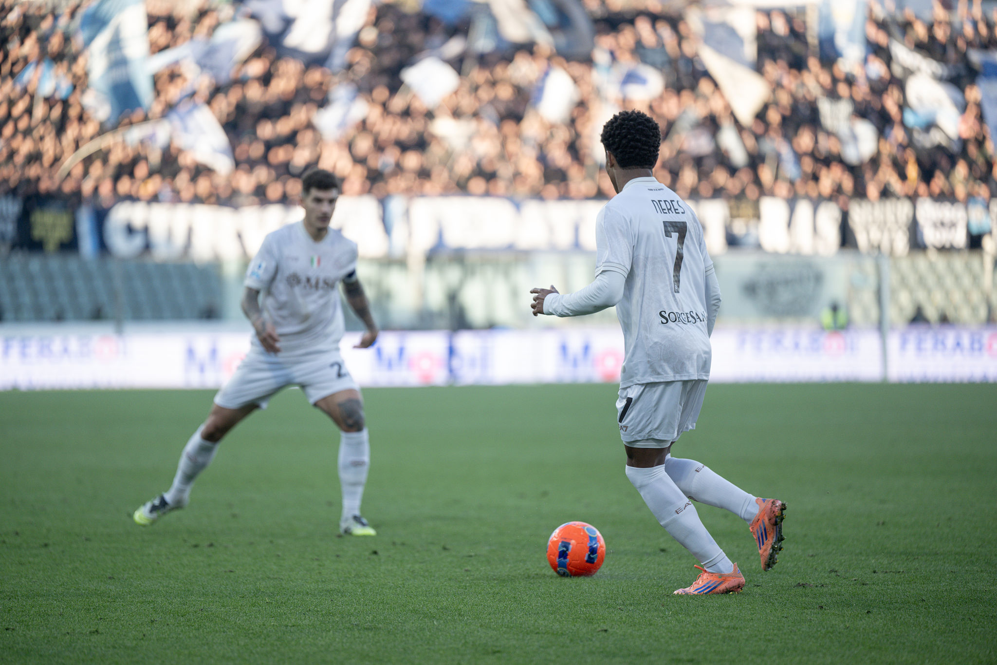 Neres poteva finire alla Juventus. Ma nel 2022 Allegri scelse Di Maria