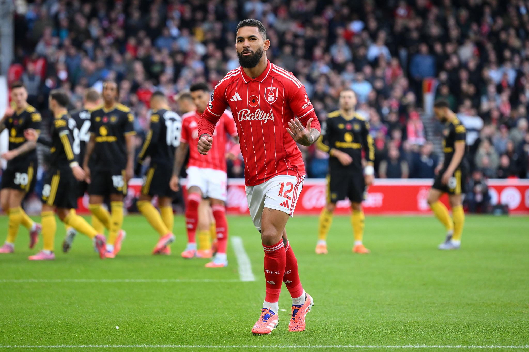 Douglas Luiz, il riscatto Nottingham è difficile: cosa serve alla Juve