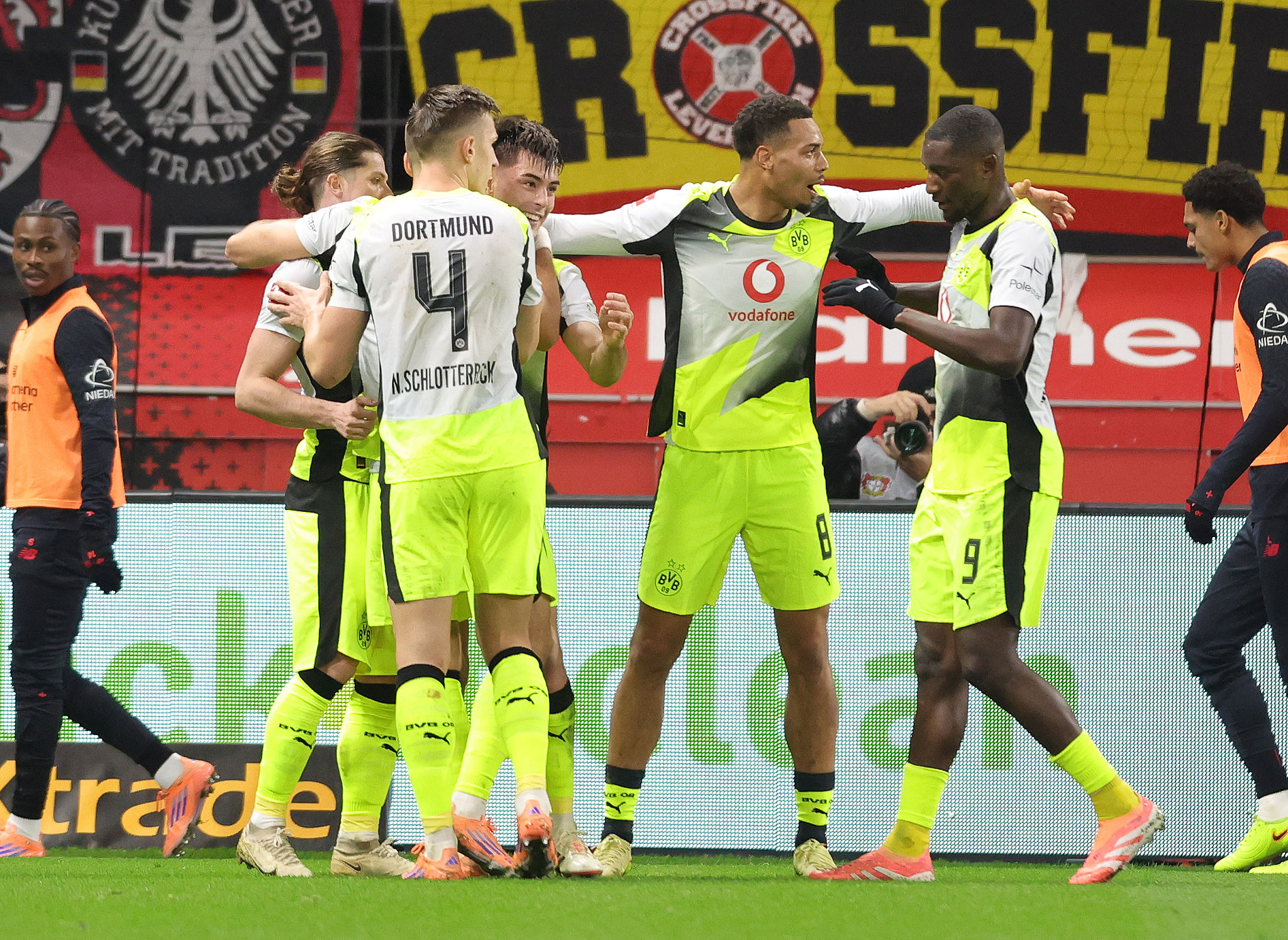 Guirassy in rotta con il Borussia Dortmund: Inter e Milan ci pensano