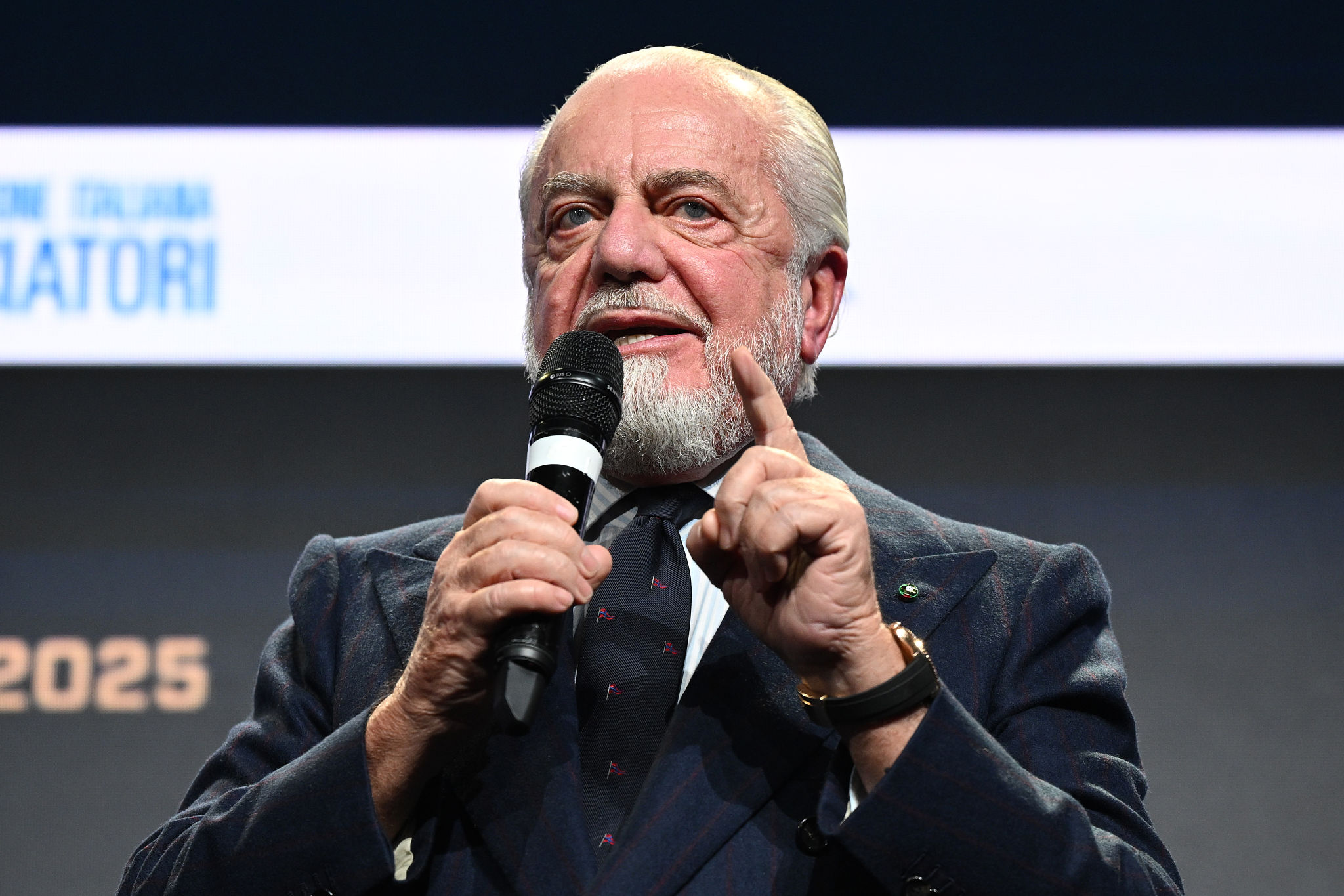De Laurentiis lancia la sfida alla Juve: “Dalle difficoltà soluzioni vincenti”