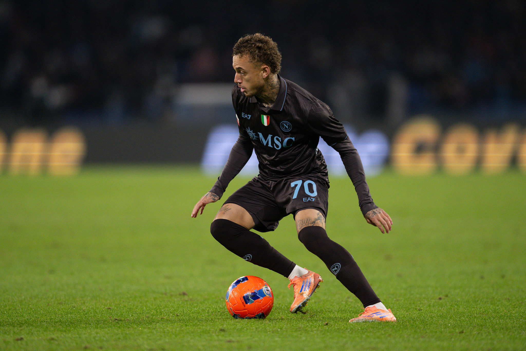 Noa Lang lancia la sfida alla Juve: “Spero di eliminarvi ancora”