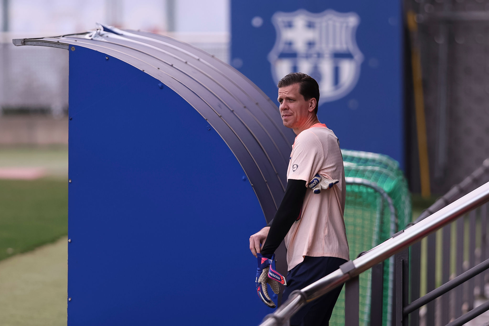 Szczesny e l’addio alla Juve: “Il primo anno a Barcellona ho giocato gratis”