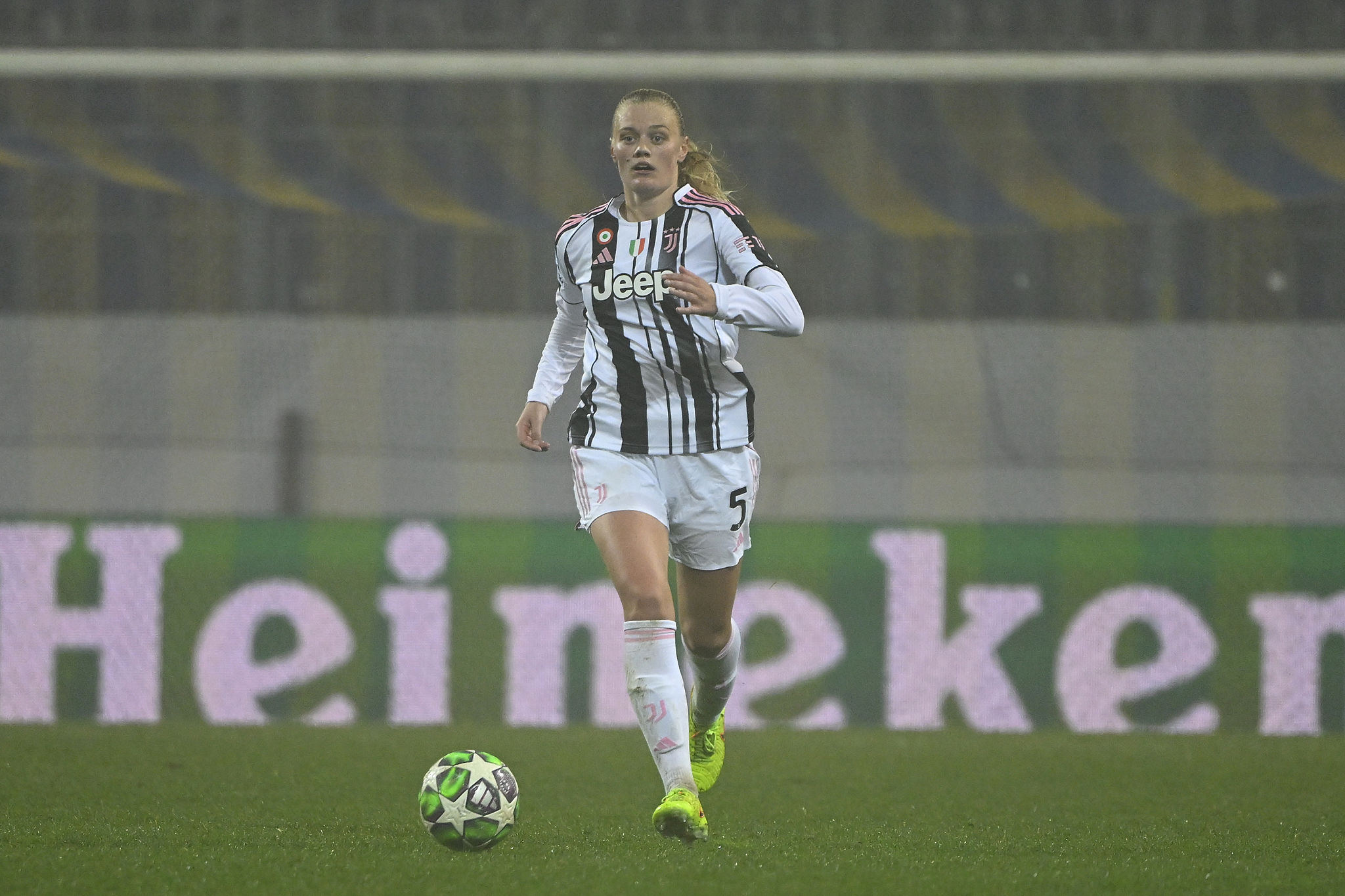 Juventus Women a caccia del gol contro il Napoli: in campo alle 12.30