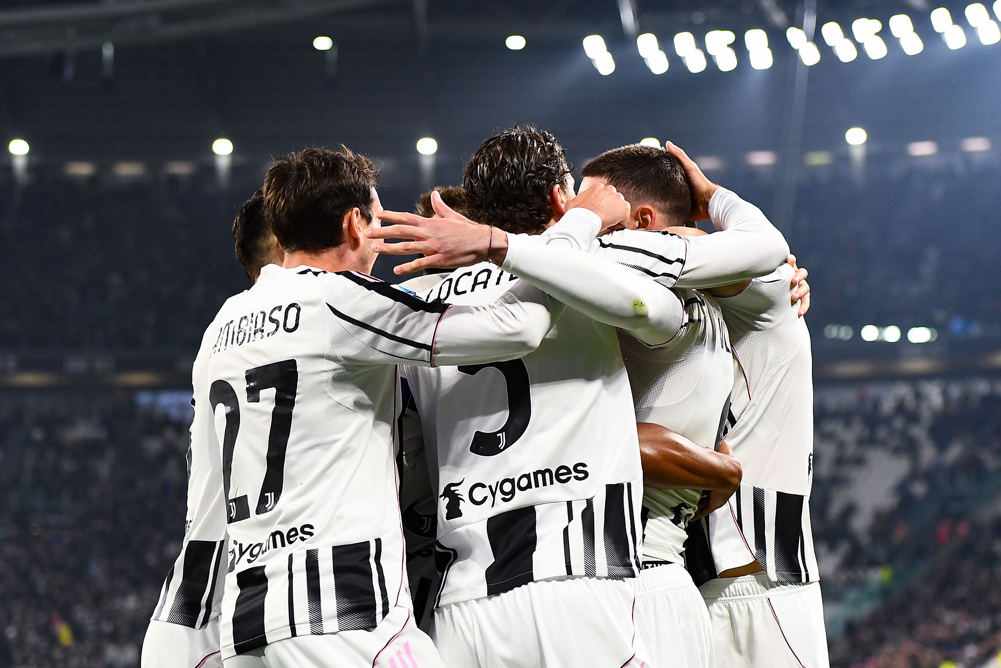 Doppio intervento per Gatti e Vlahovic: i dettagli e i tempi di recupero