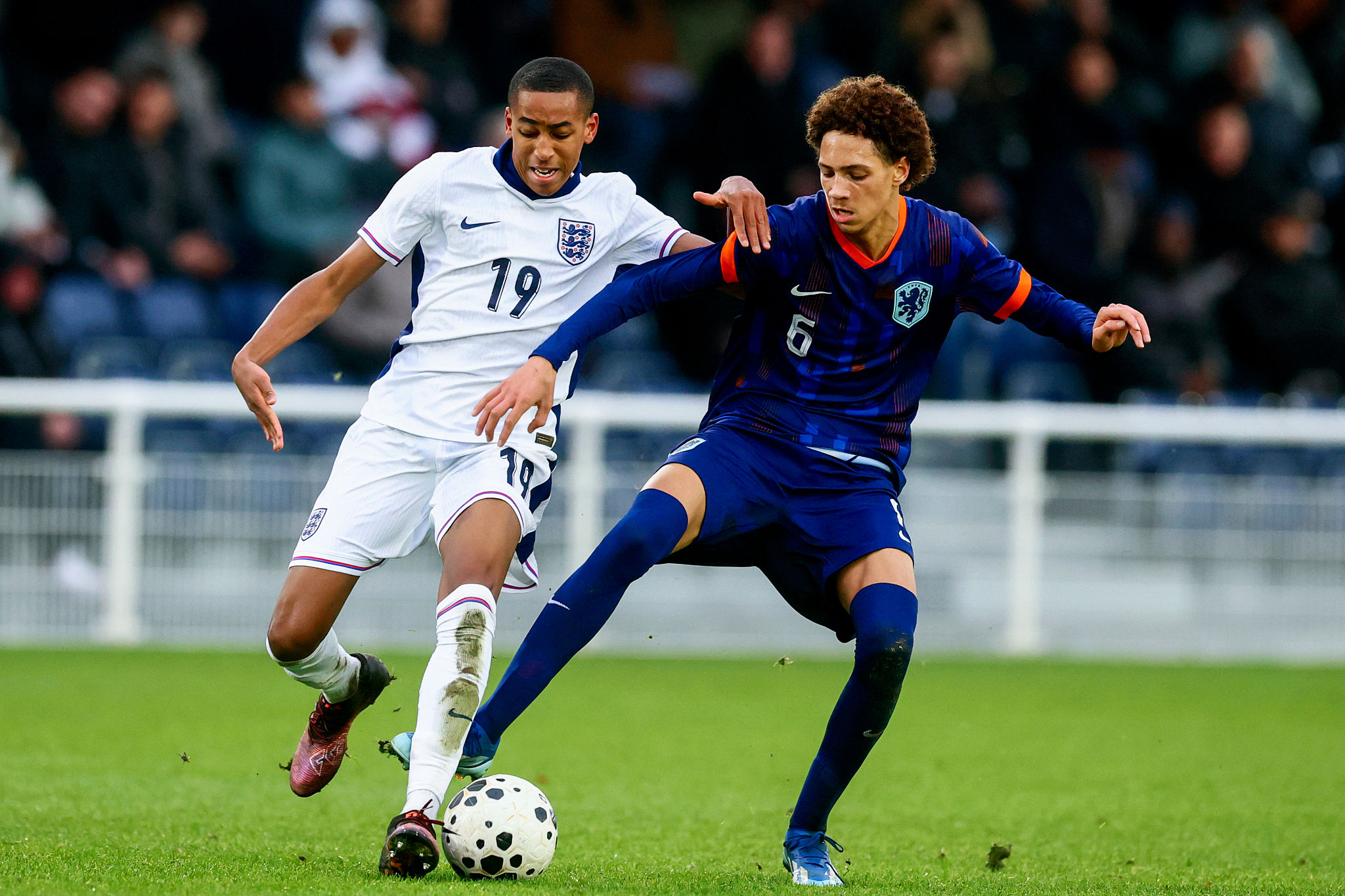 Krediet è un nuovo giocatore della Juventus: contratto fino al 2028 per il talento olandese