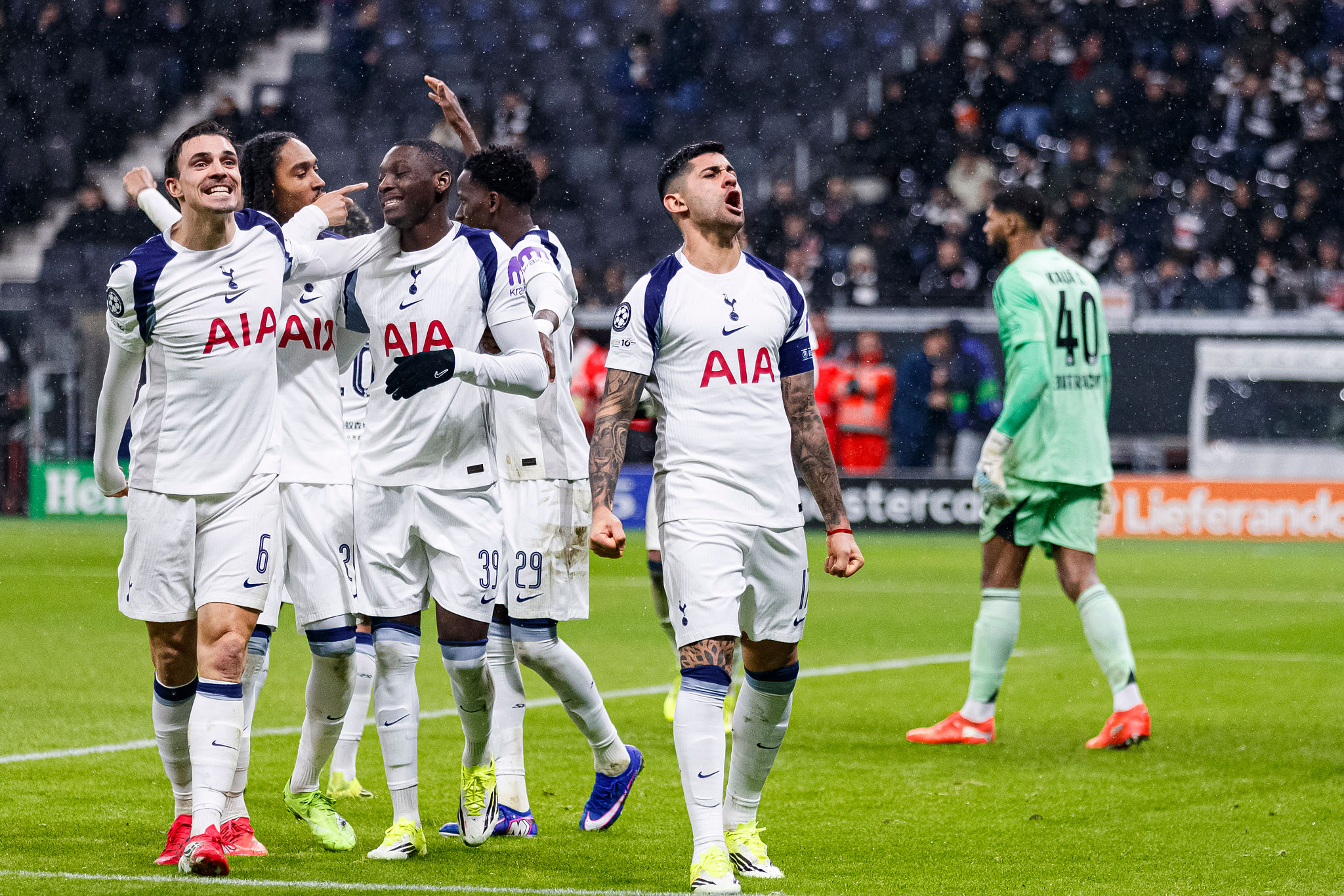 Kolo Muani torna al gol, la Juventus osserva: le parole del tecnico Frank