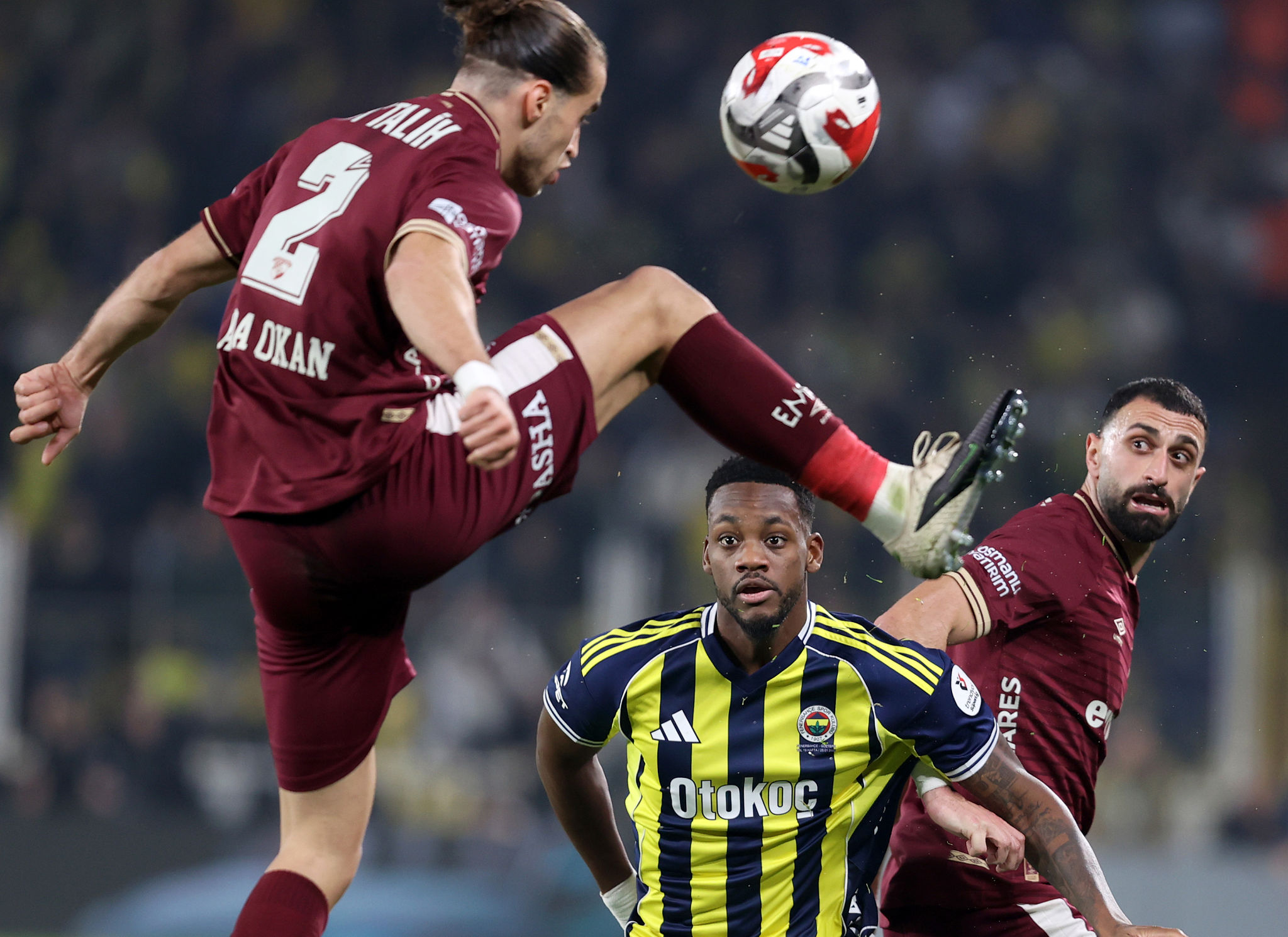 La Juventus valuta Jhon Duran per l’attacco: la richiesta è di 35 milioni