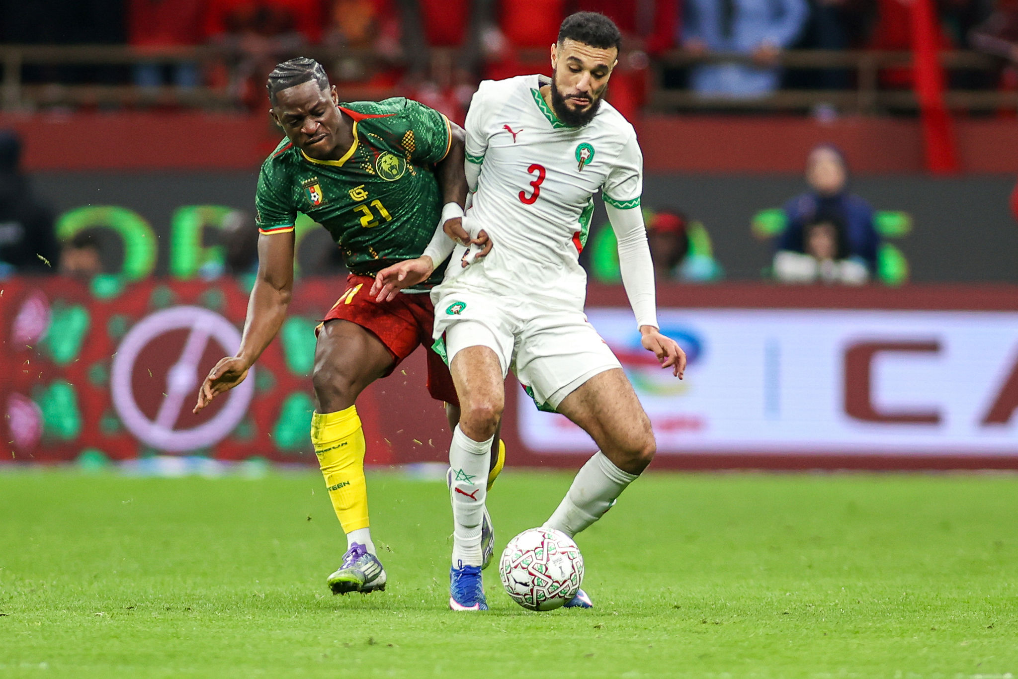 Juventus, sprint per Mazraoui: il passaporto olandese è la chiave