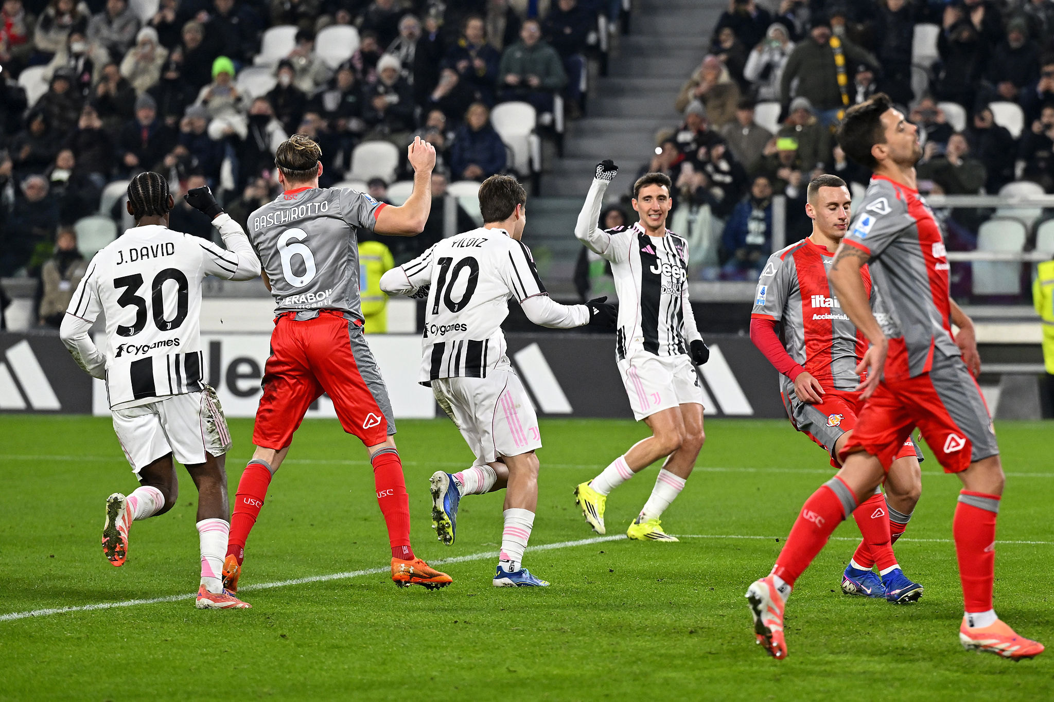 Yildiz celebra la vittoria della Juventus: "Felice per il gol, continuiamo a spingere"
