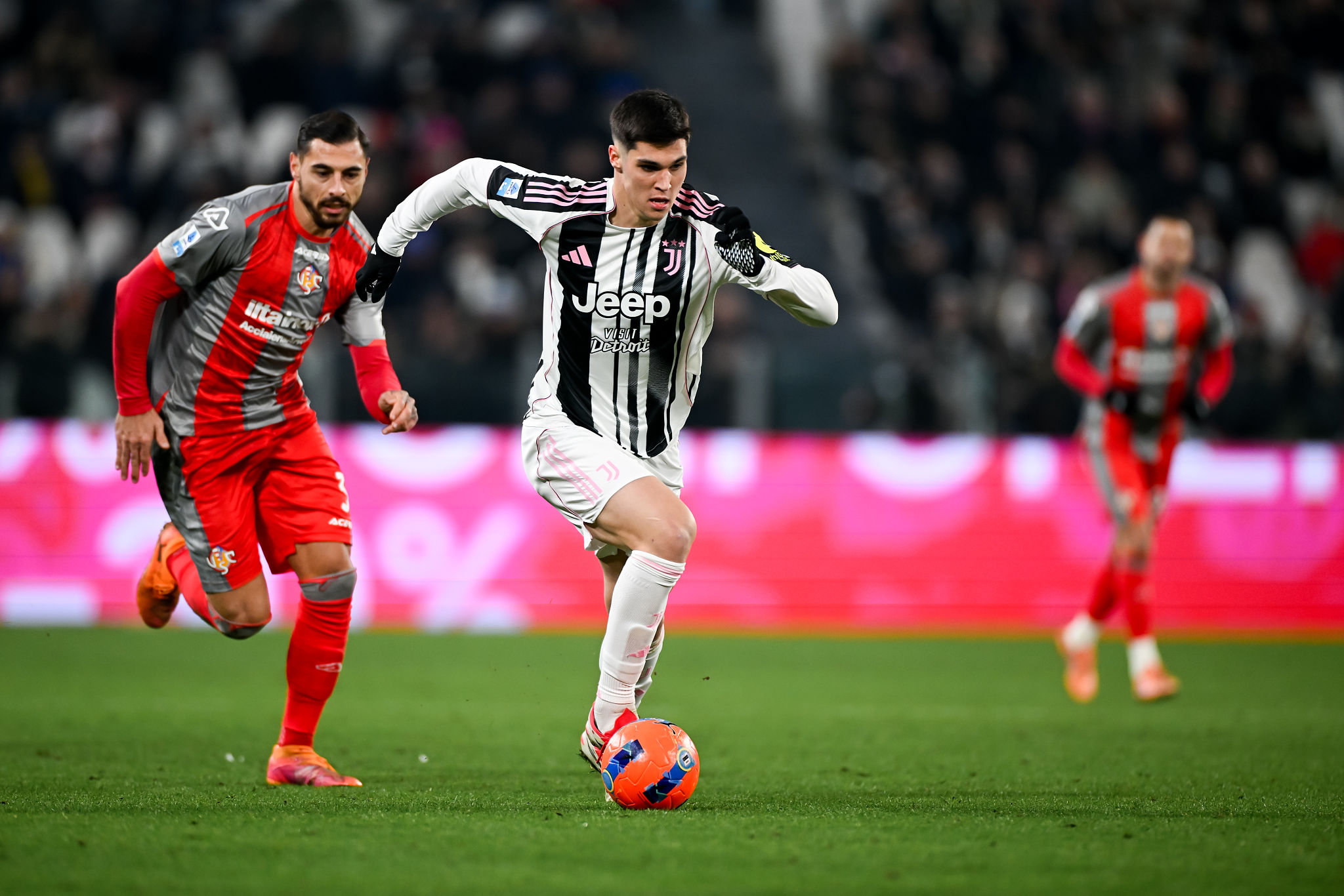 Adzic, spunta il Parma ma il giocatore frena sul prestito