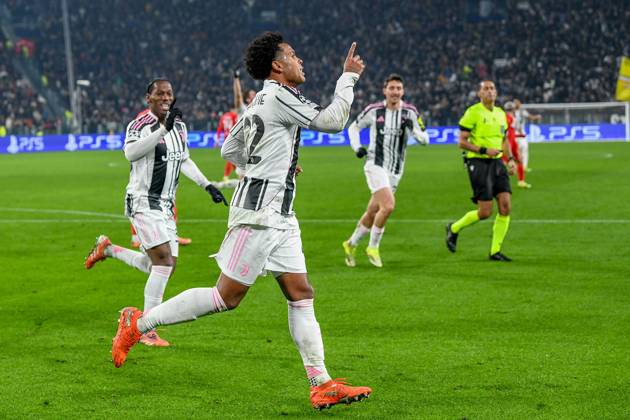 Padovano: “Juve, tieni Mckennie. Assurdo fischiare Conte”