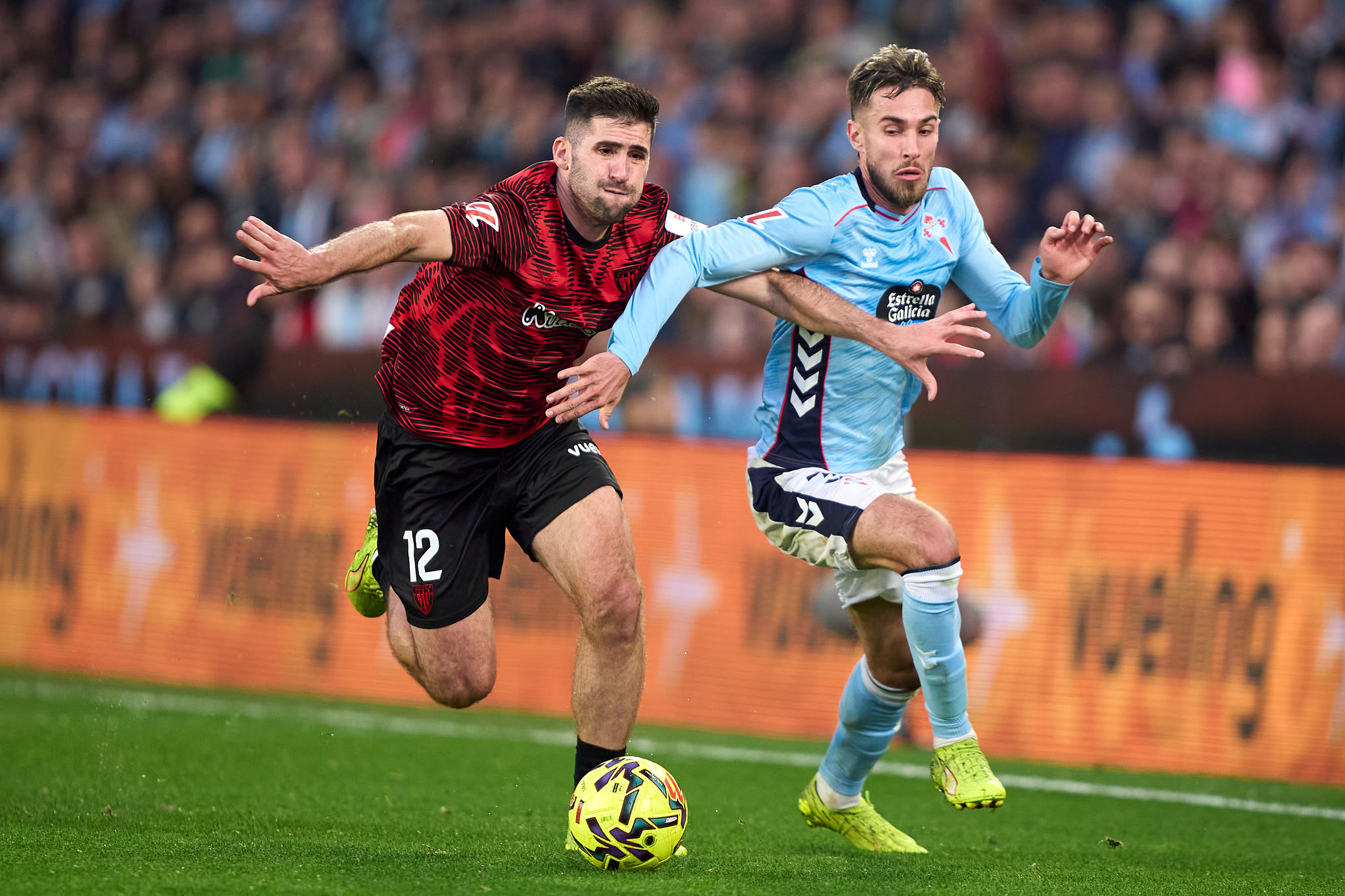 La Juventus accelera per Mingueza: contatti avviati con il Celta Vigo