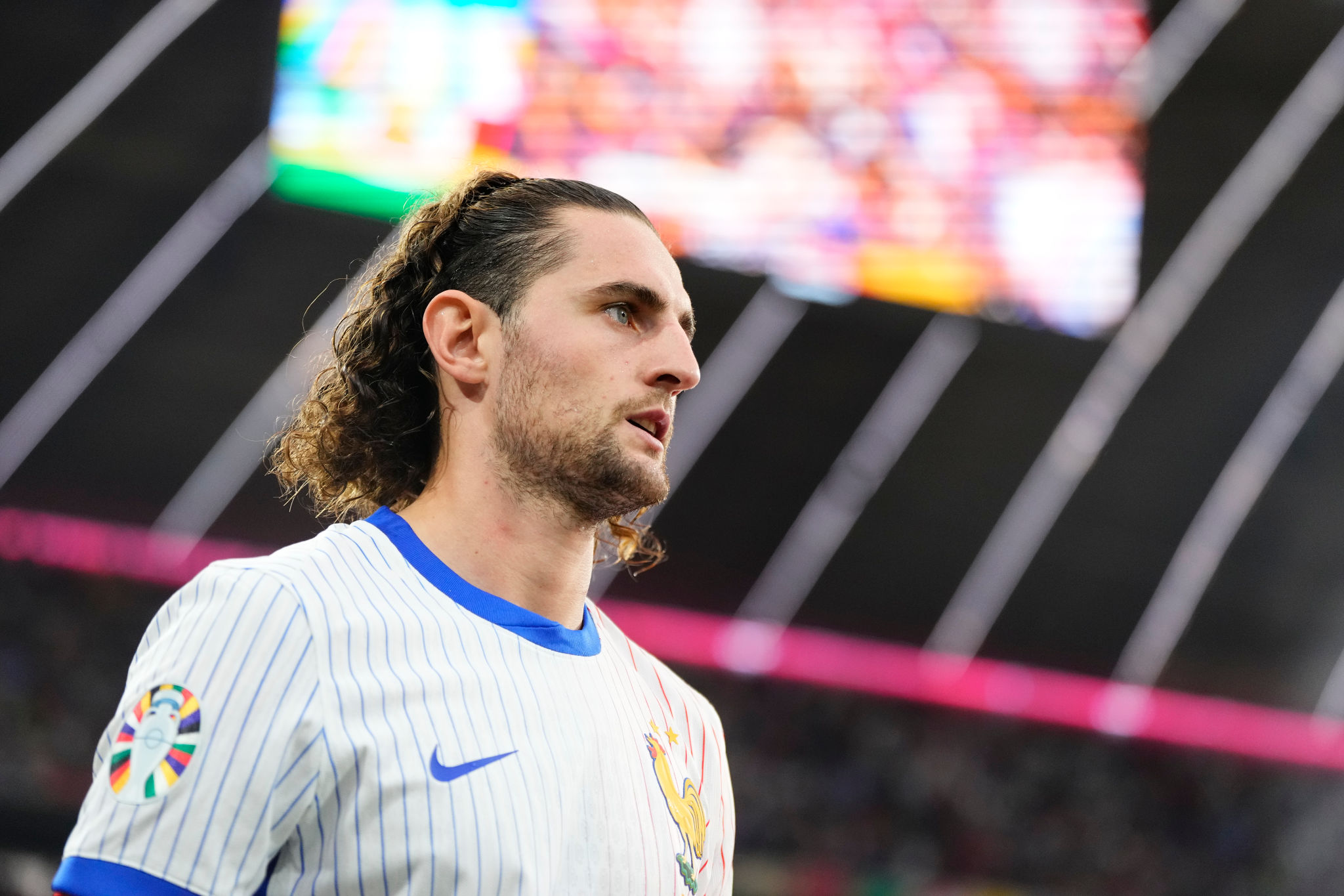 Rabiot non dimentica la Juventus: “Anche in bianconero ho fatto bene”