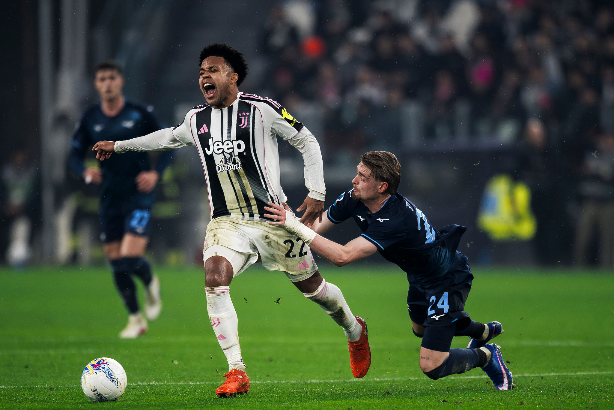 Conceicao torna in gruppo, differenziato per McKennie: la situazione