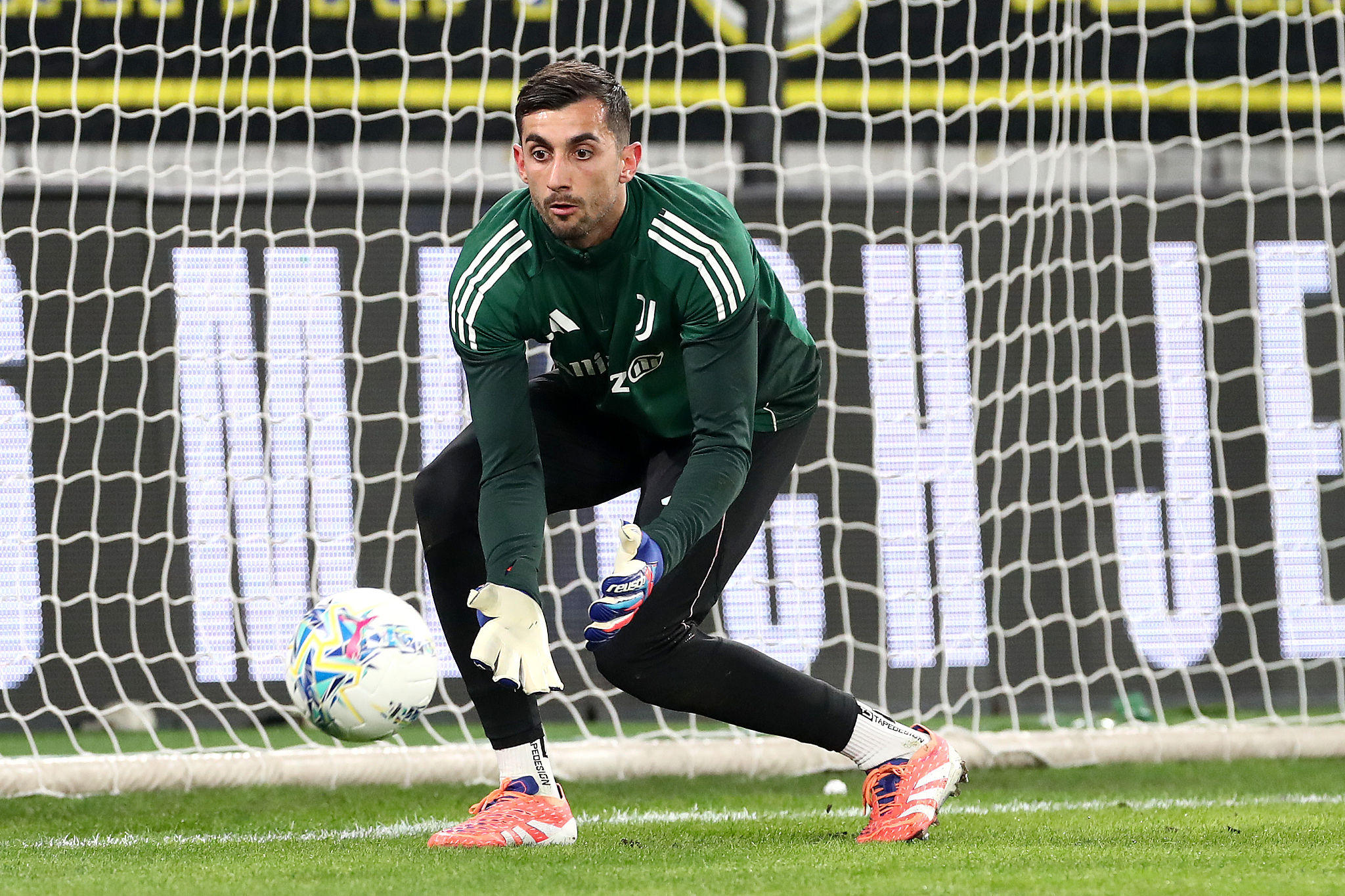 Perin: "Ho sempre sposato la causa della Juventus e continuerò a farlo"