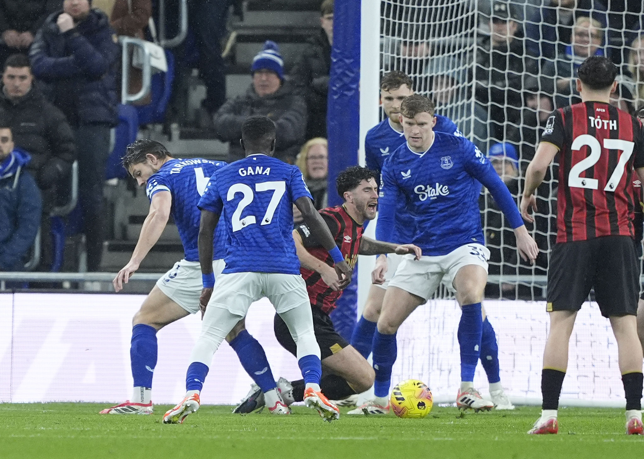 Senesi a parametro zero nel 2026, la Juventus accelera per il difensore