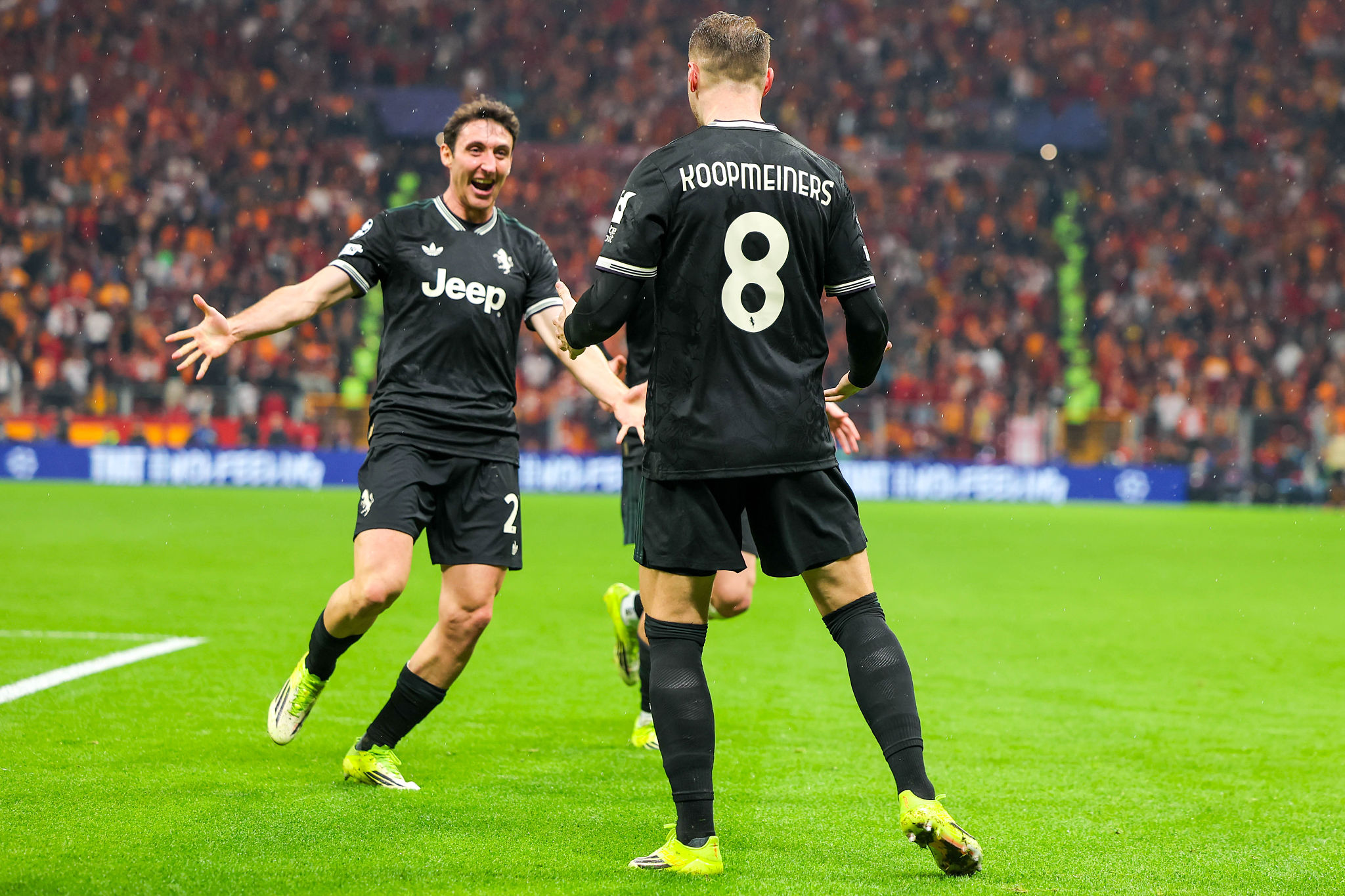 Cambiaso compie 26 anni, gli auguri della Juventus