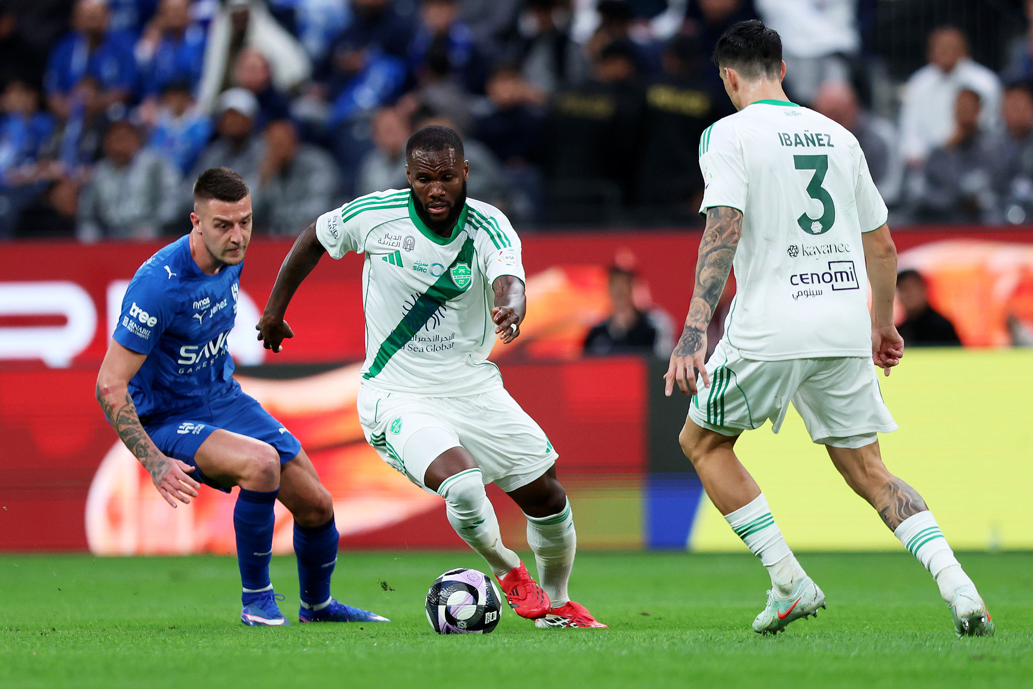 ✗ Kessié si allontana dalla Juventus: lo stipendio è un ostacolo