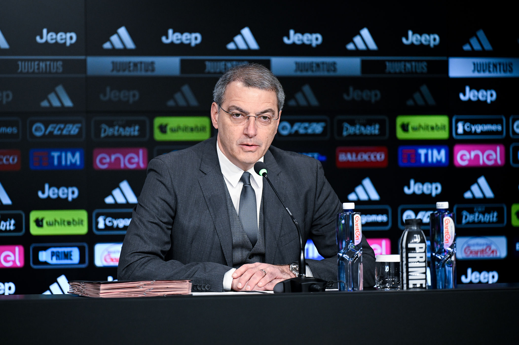 Comolli non arretra: “Ingiustizia subita. Qui per difendere il mio club”