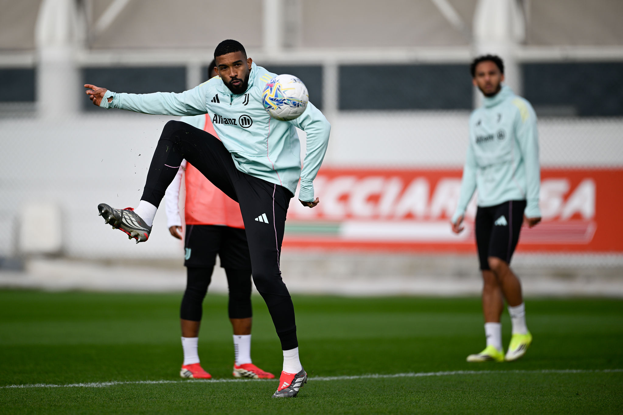 Mercato, Pedro Felipe si congeda dalla Juventus sui social