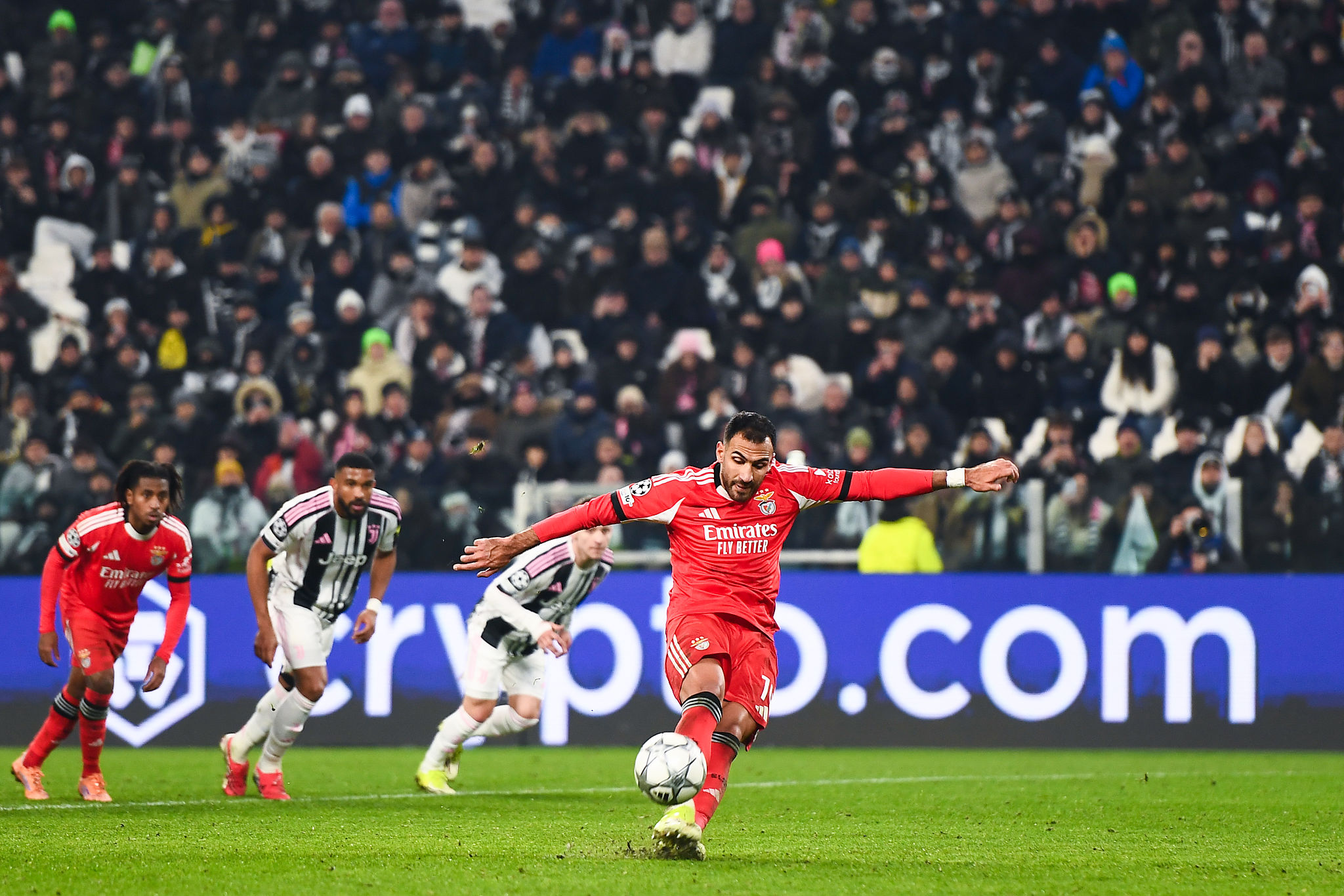 Rigore negato a Cabal, la teoria di Adani: “Il VAR non è tornato indietro”