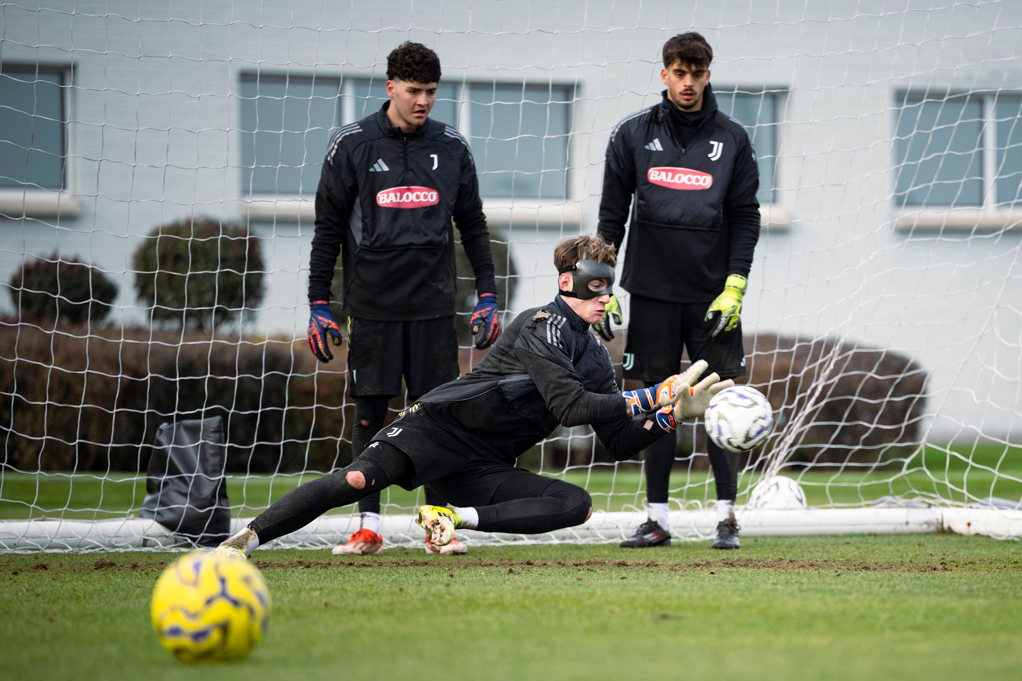 Porrini sulla Juventus: “Difesa altalenante e manca un centravanti”