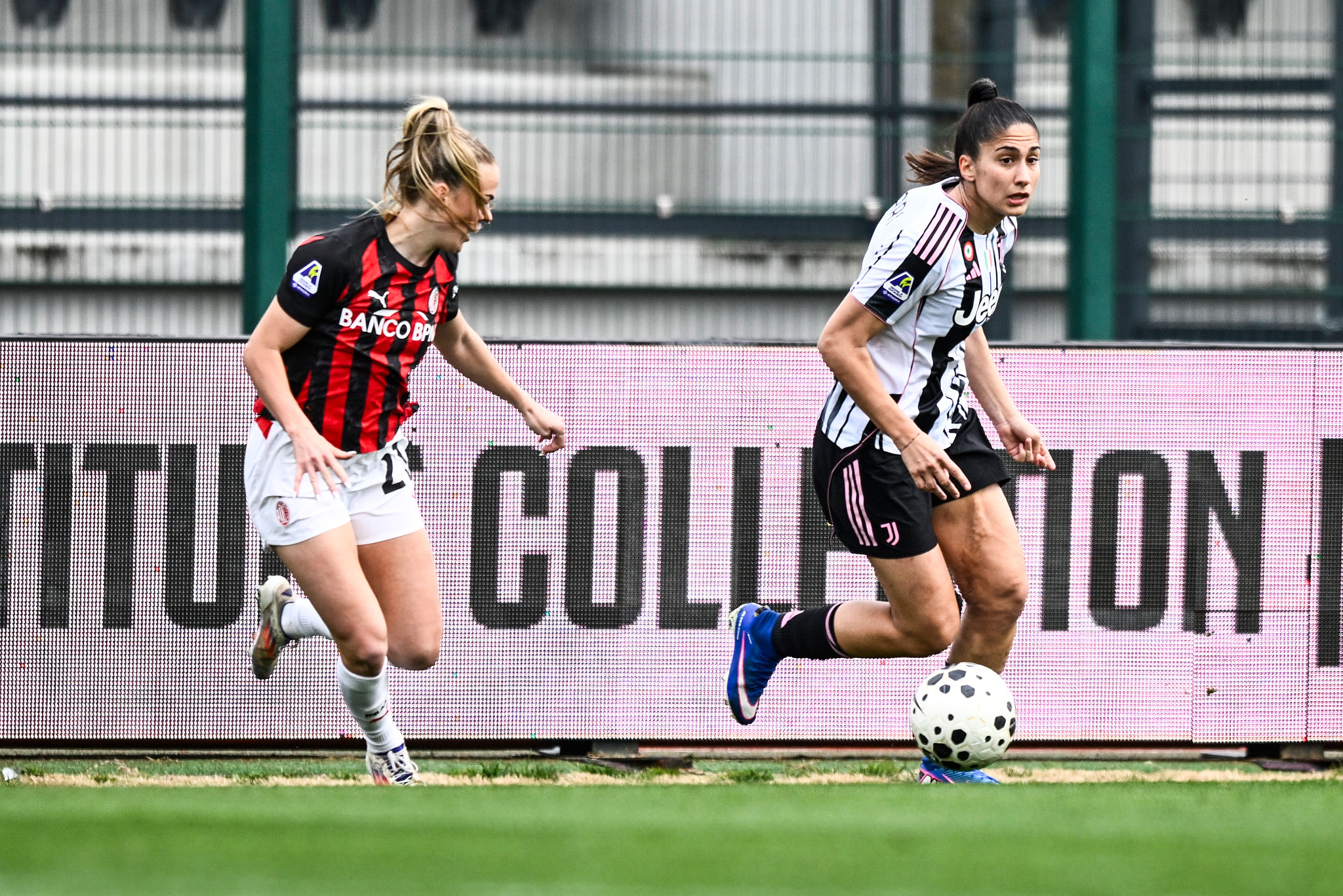 Rigore fallito e due gol annullati, la Juventus cede in casa al Milan