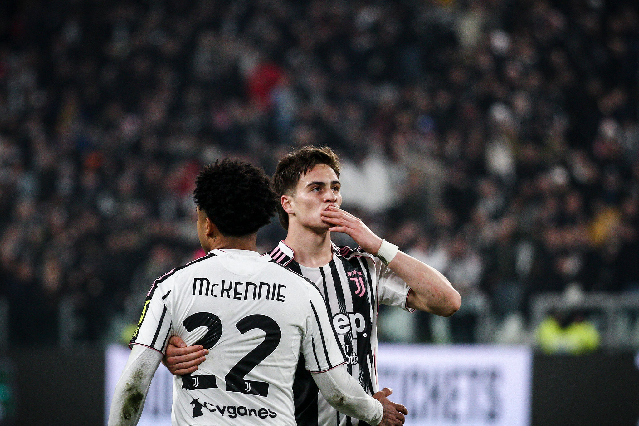 Yildiz trascina la Juventus, 4-0 al Pisa: i bianconeri tornano a vincere dopo 34 giorni