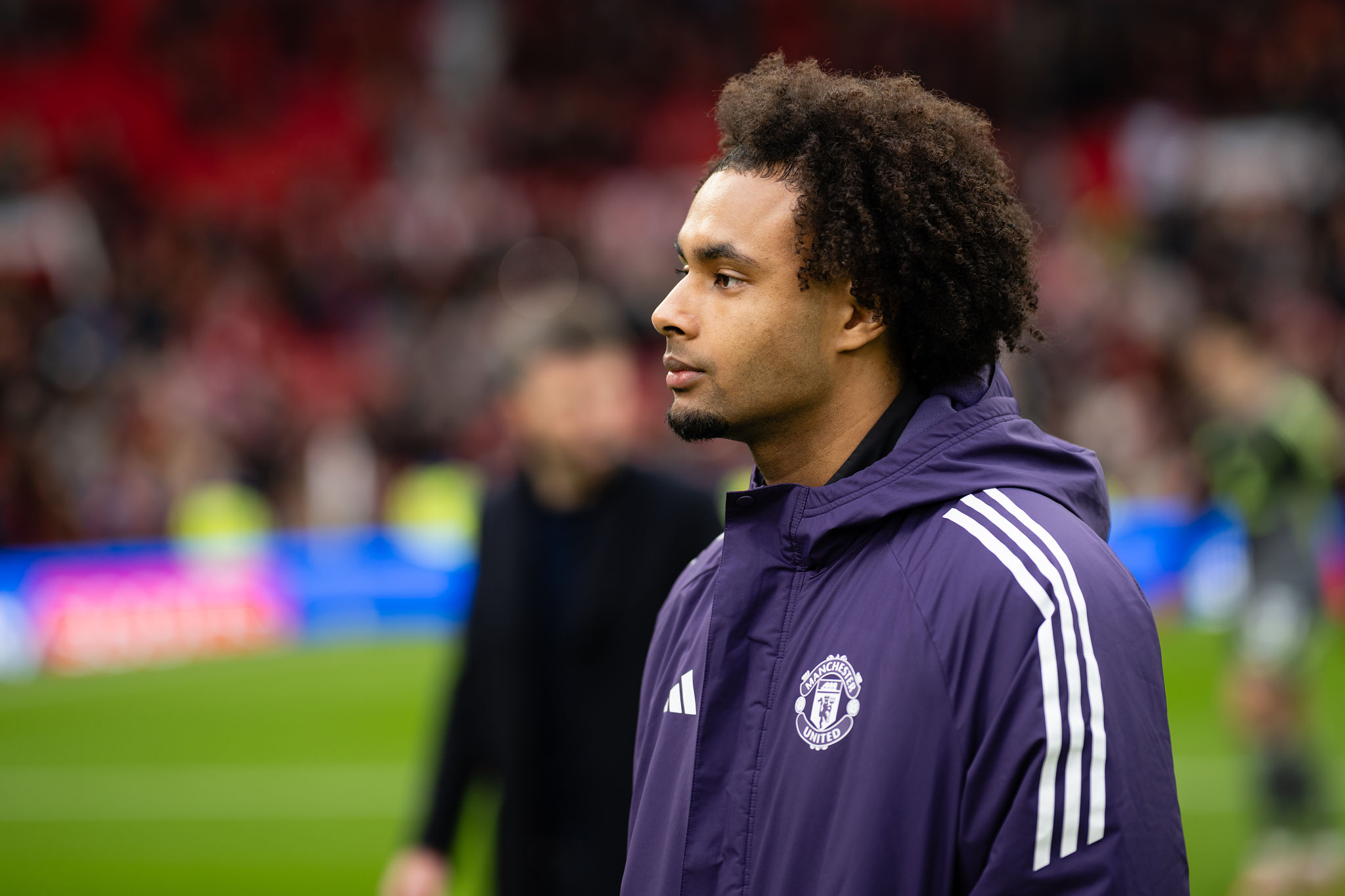 Zirkzee in prestito alla Juventus, il Manchester United apre: la formula per il ritorno