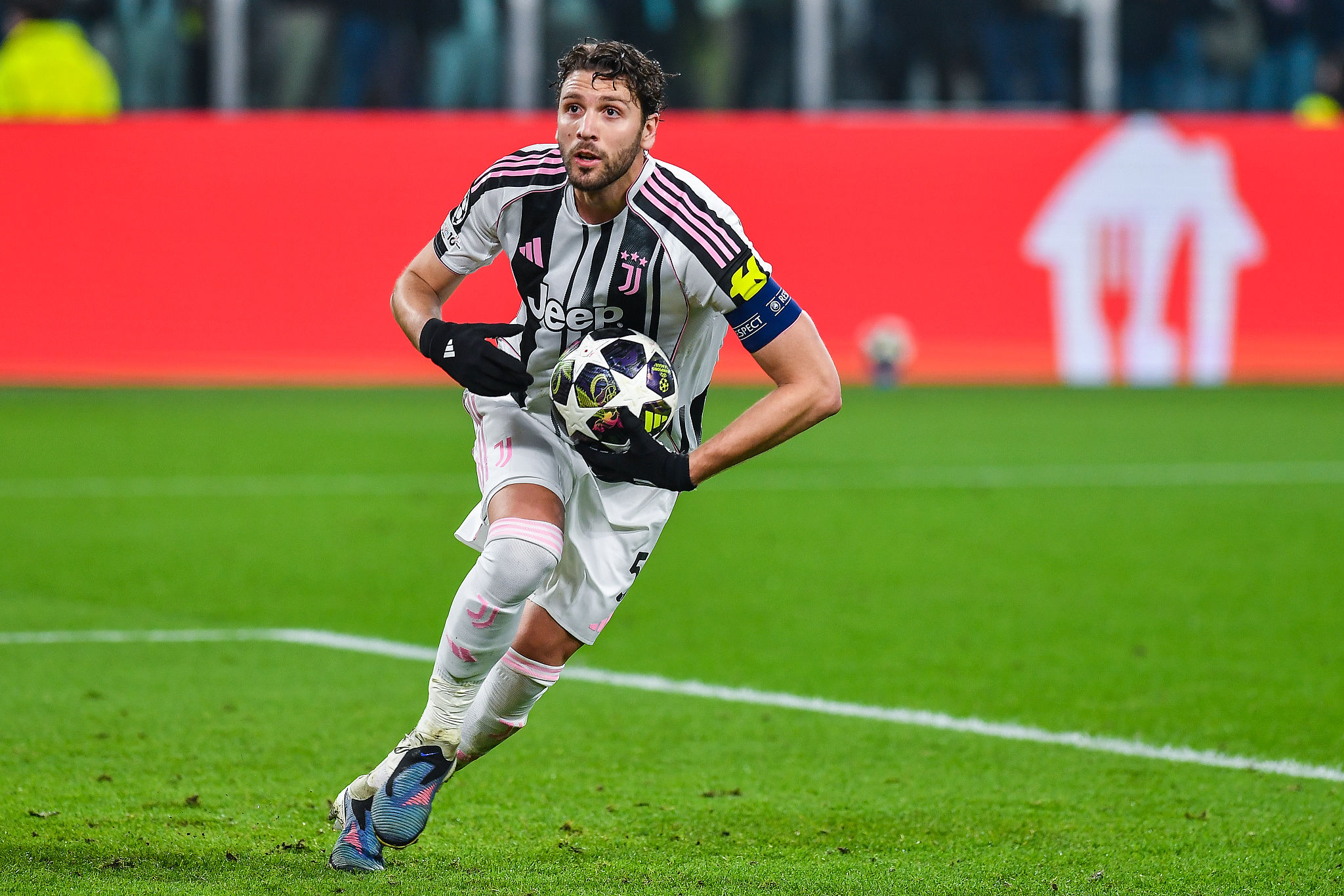 Juventus, si lavora al rinnovo di Locatelli: contatti avviati per il prolungamento