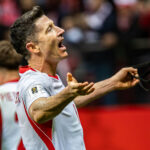 Lewandowski, una suggestione per la Juventus: il Barcellona tratta il rinnovo al ribasso