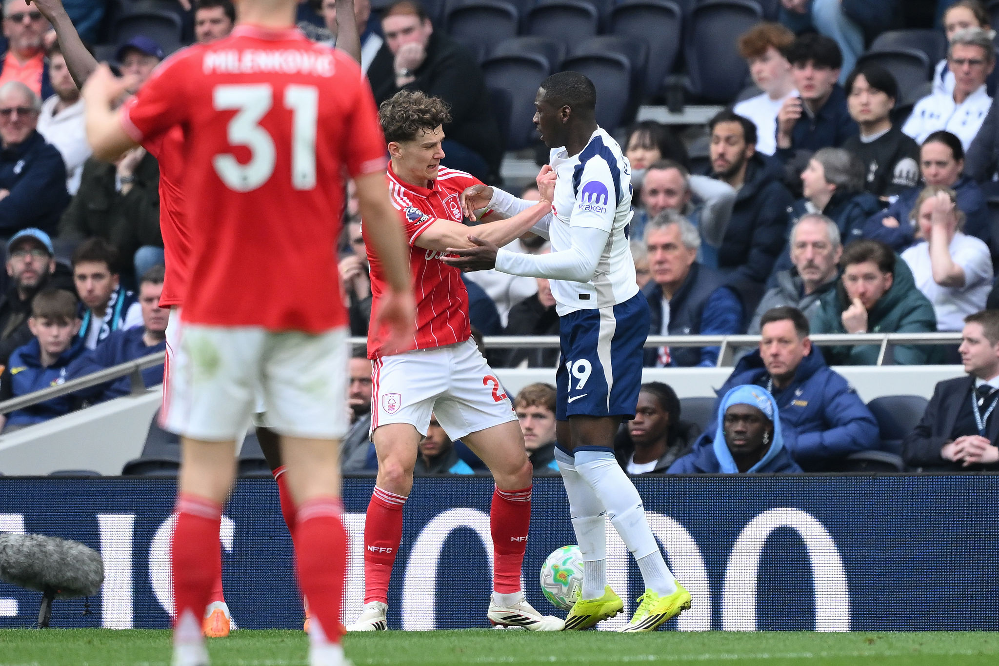 Kolo Muani, la Juventus non molla: David può essere la chiave per l’estate