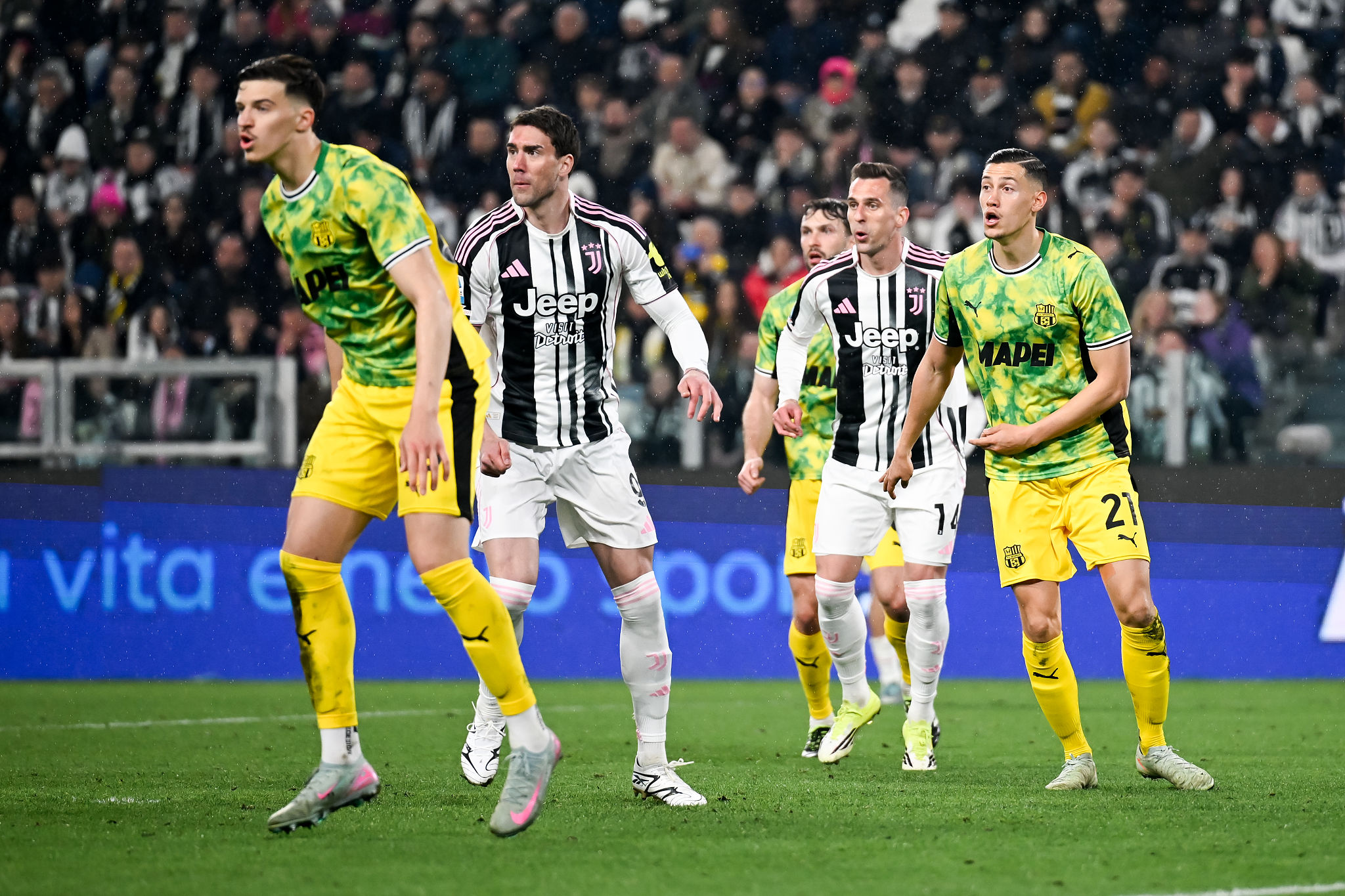 L'attacco della Juventus ritrova i suoi uomini: Vlahovic e Milik tornano per la Champions