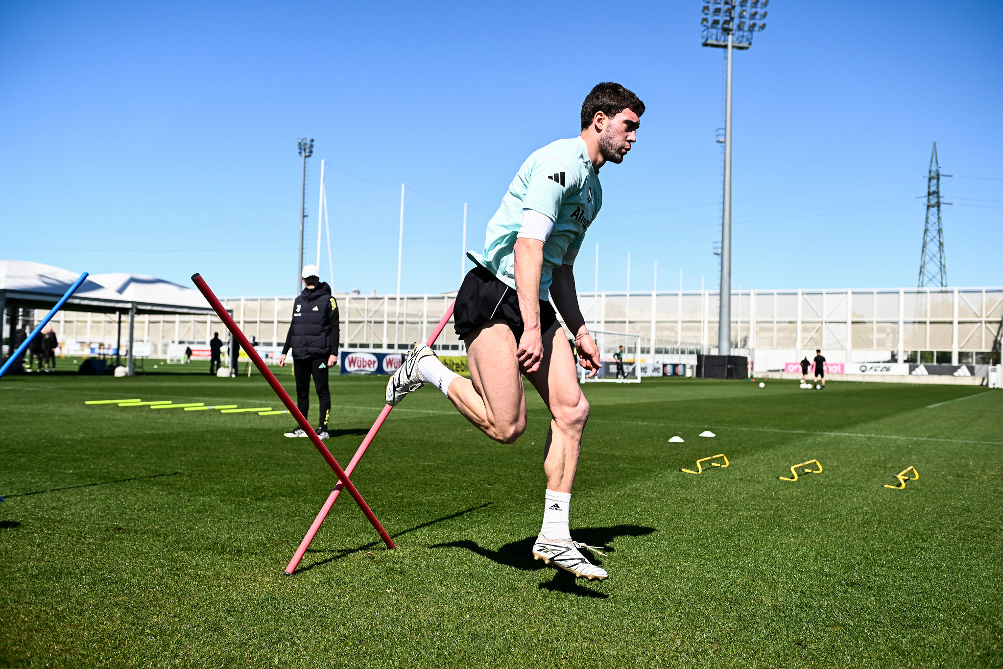 Rinnovo Vlahovic e 4-5 innesti: la Juventus di Spalletti per tornare a vincere