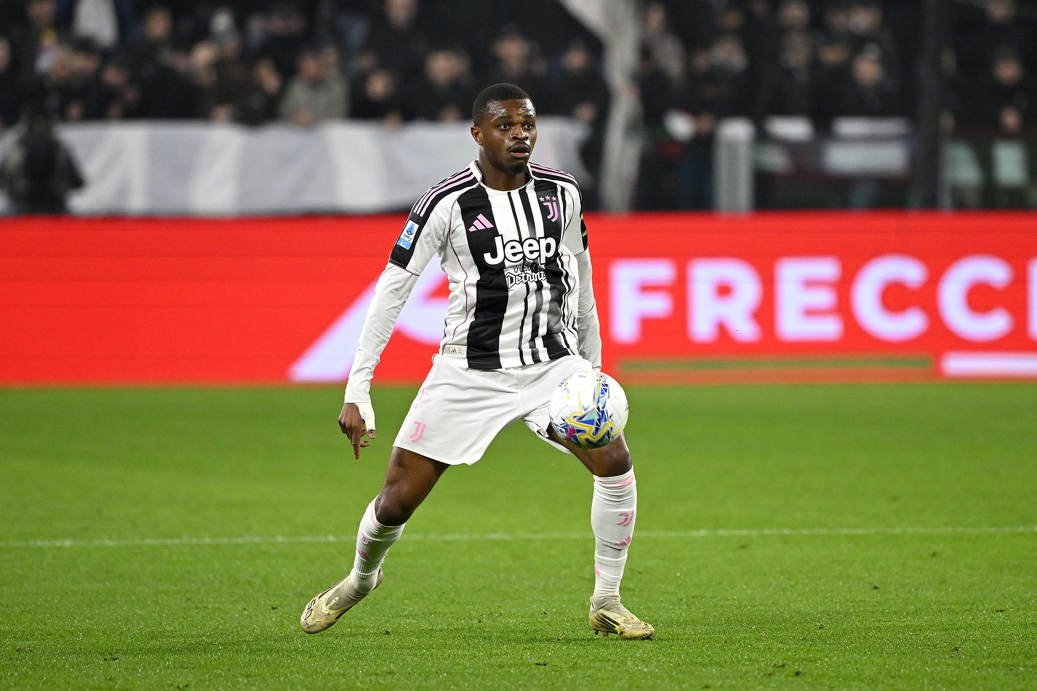 Convocazioni Francia, Kalulu torna in nazionale: la scelta su Thuram