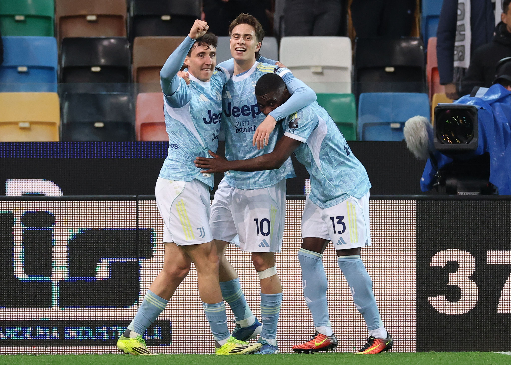 Boga decide la sfida a Udine, la Juventus vince ma non chiude la partita