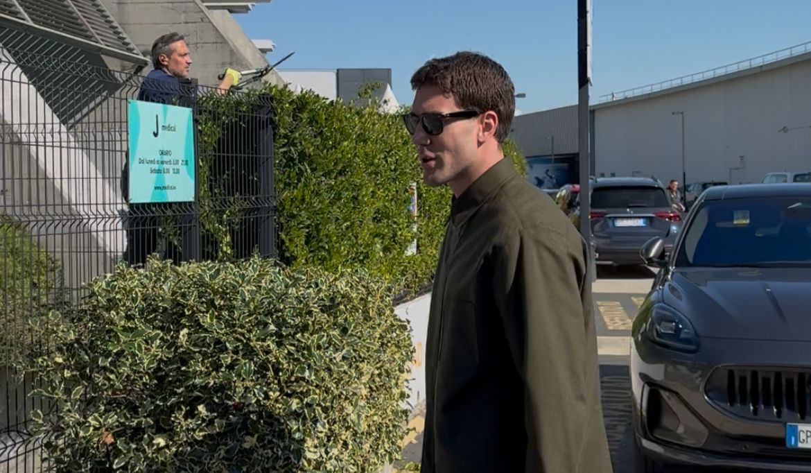 Infortunio Vlahovic, esami conclusi per l'attaccante della Juventus: gli aggiornamenti