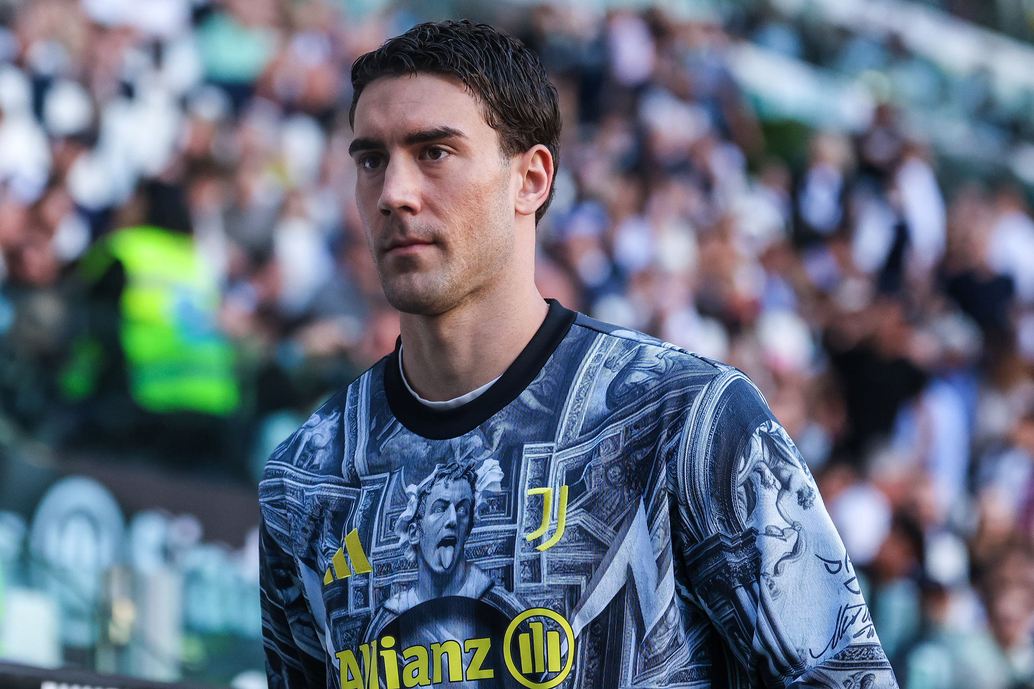 Infortunio Vlahovic, quando rientra l’attaccante della Juventus? C’è una data fissata